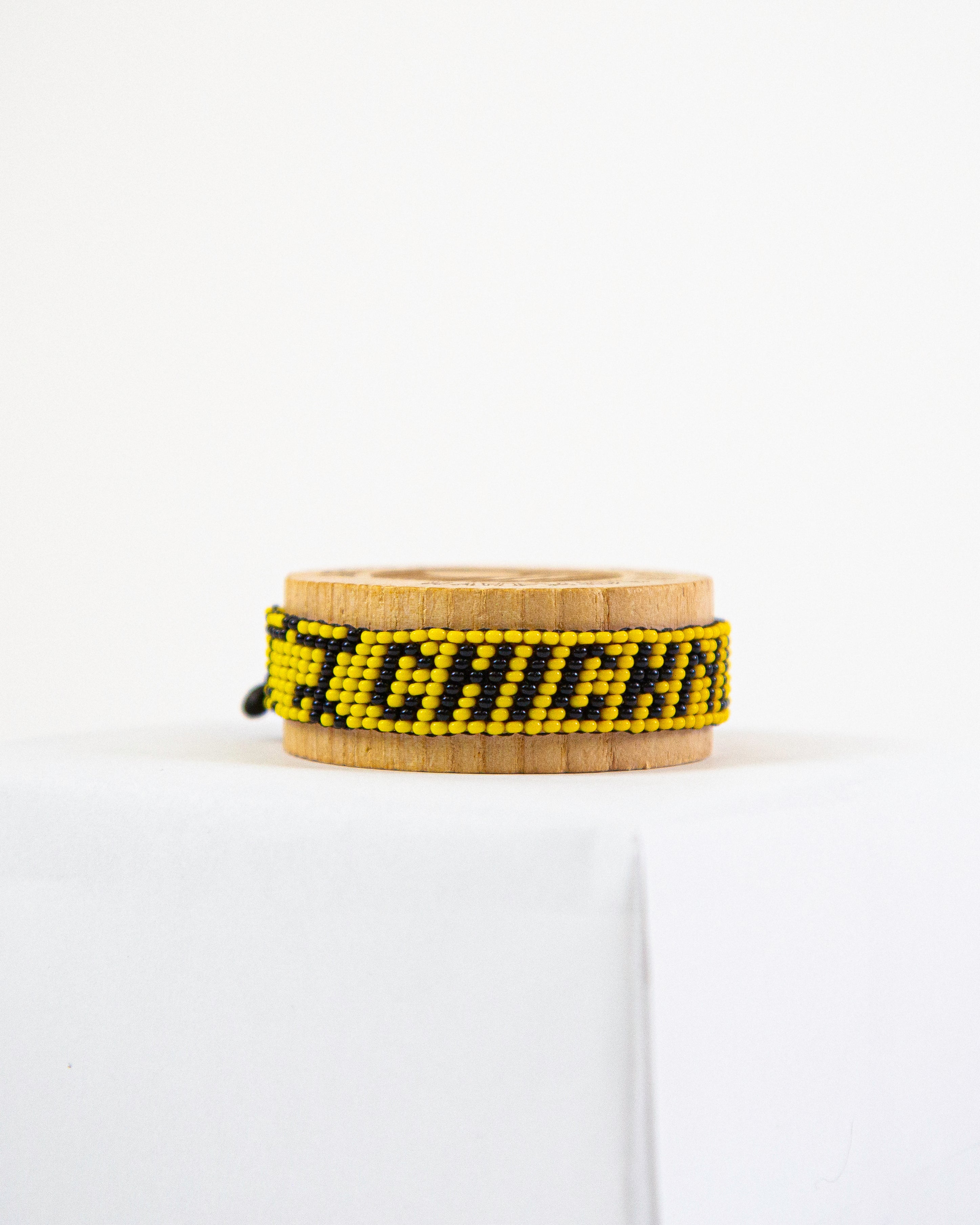 ChicknLegs ArtiKen Bracelet - Handmade Beaded Friendship Bracelet for Women & Men - Perfect for Gifts, Parties, and Everyday Wear
