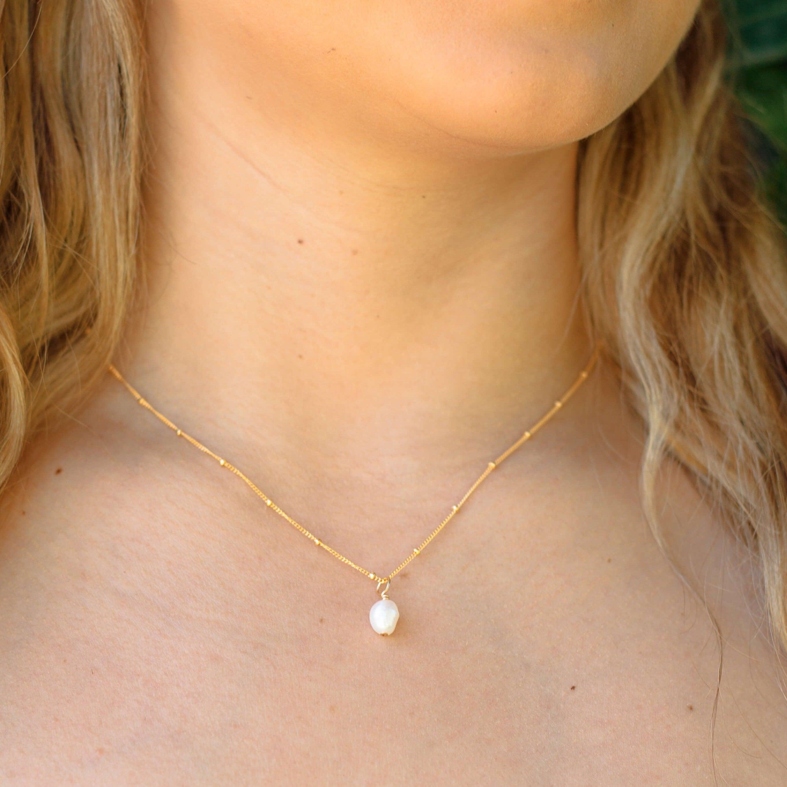 Tiny Raw White Freshwater Pearl Pendant Necklace - Dainty Natural Pearl Jewelry for Women - Perfect for Weddings, Date Nights & Special Occasions