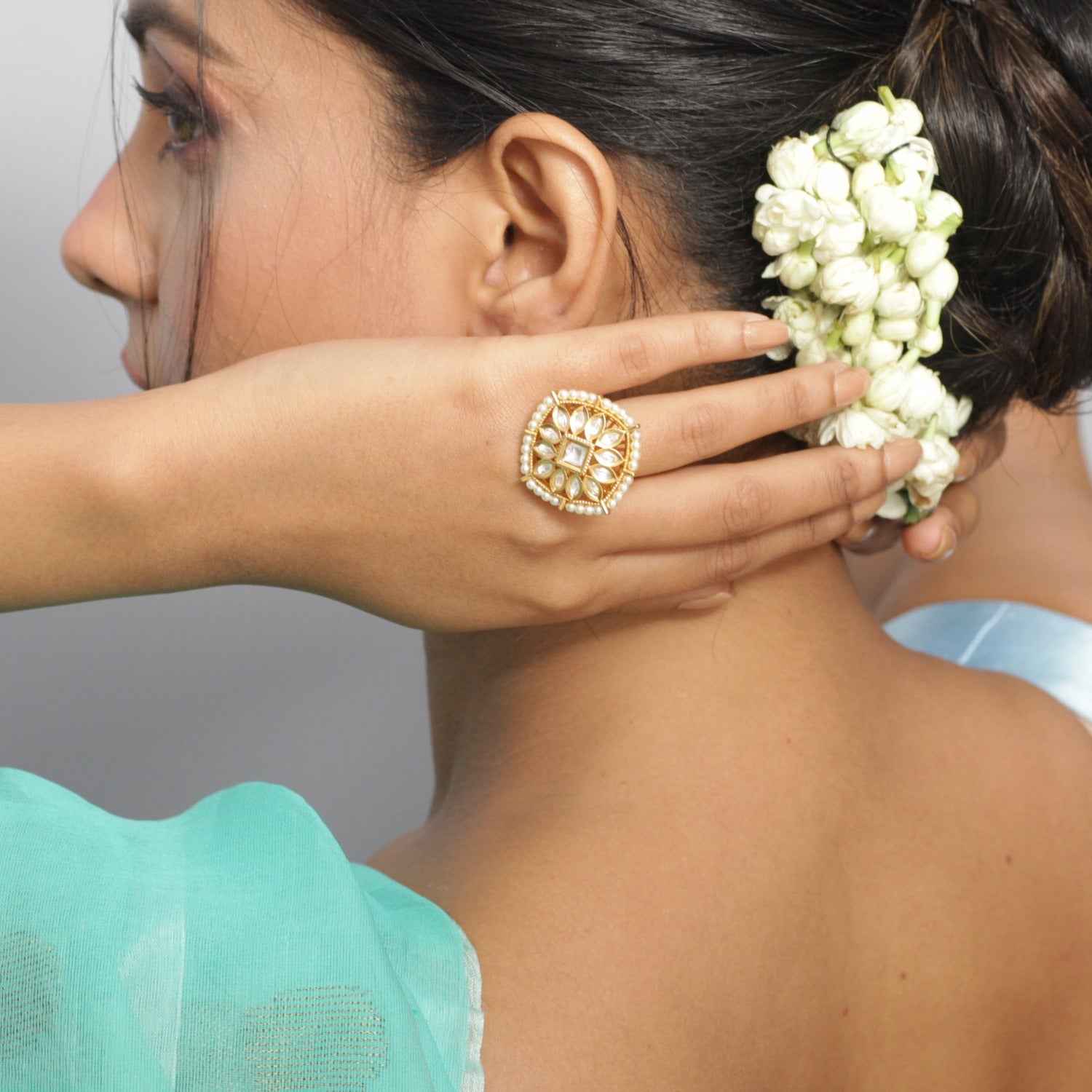 Exquisite Kundan Ring for Women – Indian Bridal Jewelry, Handmade Ethnic Fashion Accessory – Perfect for Weddings, Parties & Festive Occasions