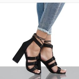 Stylish Black Strappy Block Heel Sandals for Women - Comfortable & Fashionable for Parties, Weddings, and Night Out