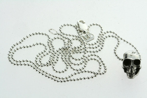 Day of the Dead Pendant Necklace - 55cm Ball Chain - Perfect for Halloween, Dia de los Muertos Celebrations & Gothic Jewelry