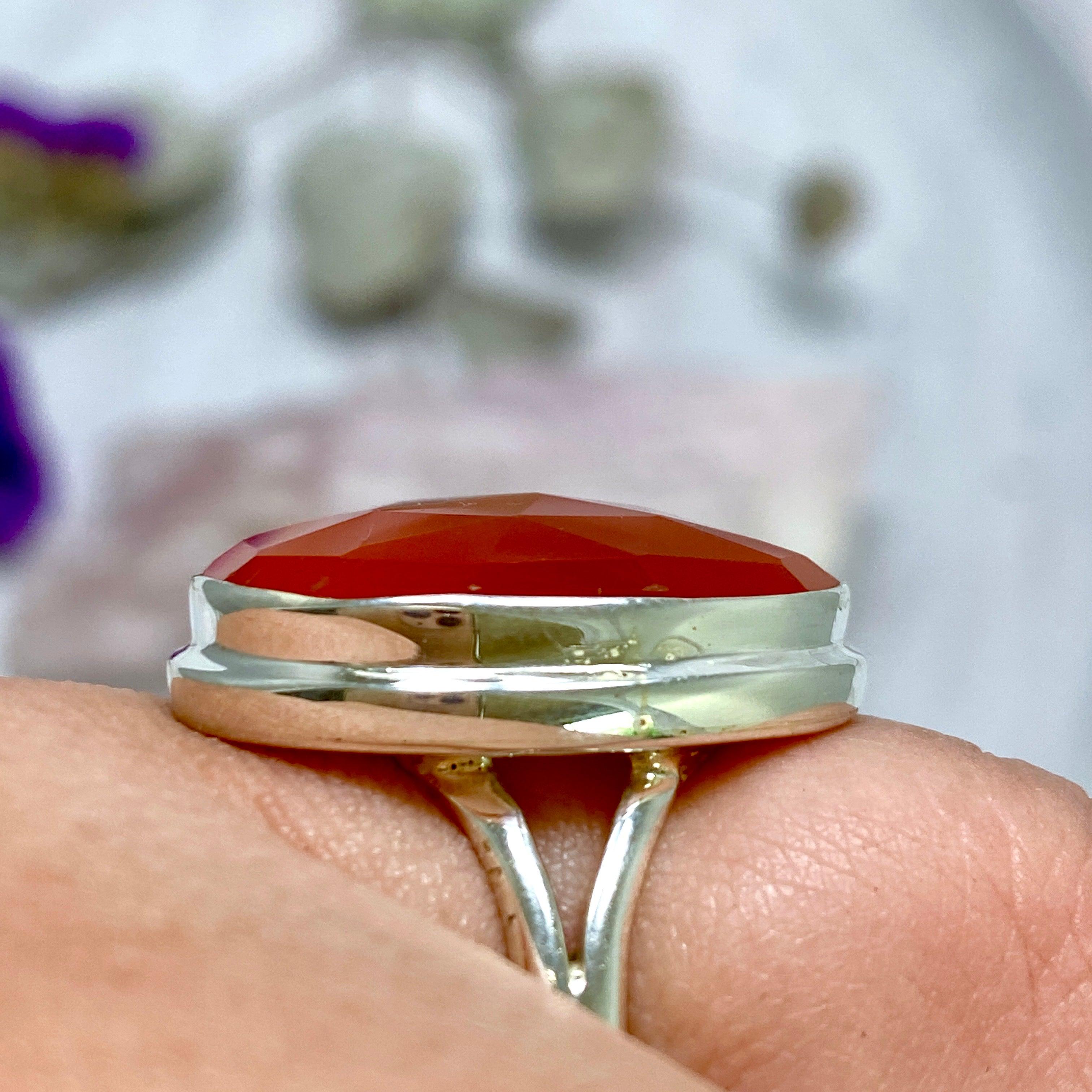 Natural Carnelian Oval Faceted Ring - Size 10 - KRGJ2554 - Elegant Jewelry for Women, Gift for Her, Boho Chic Style, Perfect for Weddings, Parties & Everyday Wear