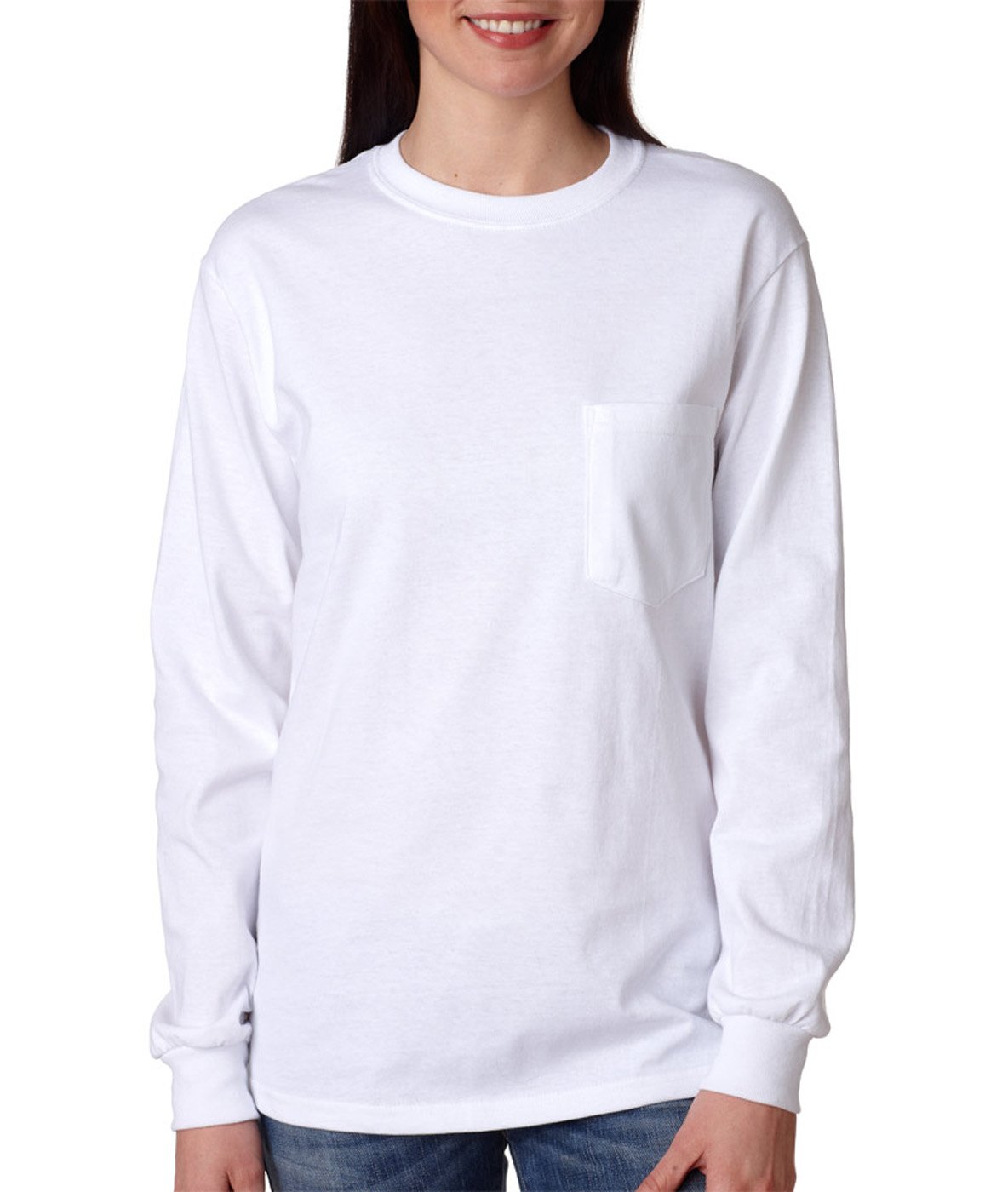 Gildan Women's Pocket T-Shirt - Soft Cotton Short Sleeve Tee for Casual Wear, Workout & Everyday Outfits | Perfect for Layering, Gym, Running & Lounge Wear