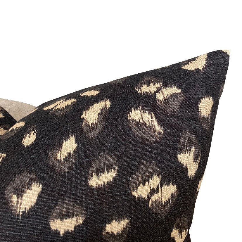 Kelly Wearstler Lee Jofa Feline Black Fabric - Luxury Home Decor Upholstery Material for Sofas, Chairs & Pillows
