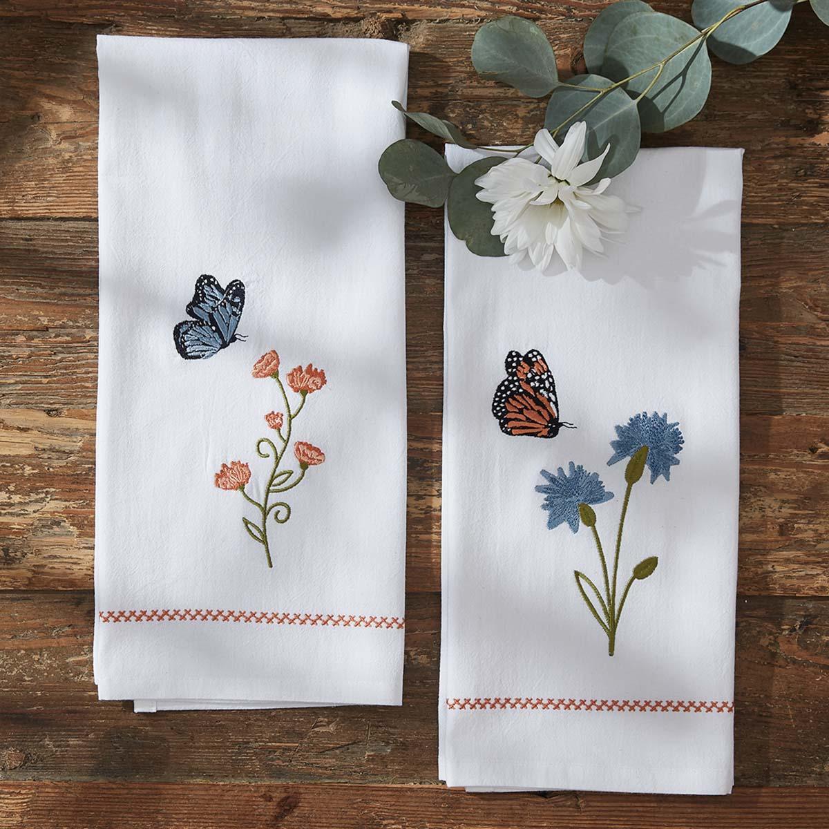 Apricot Floral Printed Dish Towels Set of 2 - Absorbent Kitchen Towels for Drying Dishes & Decor - Cute Farmhouse Decor for Kitchen, Dining Room