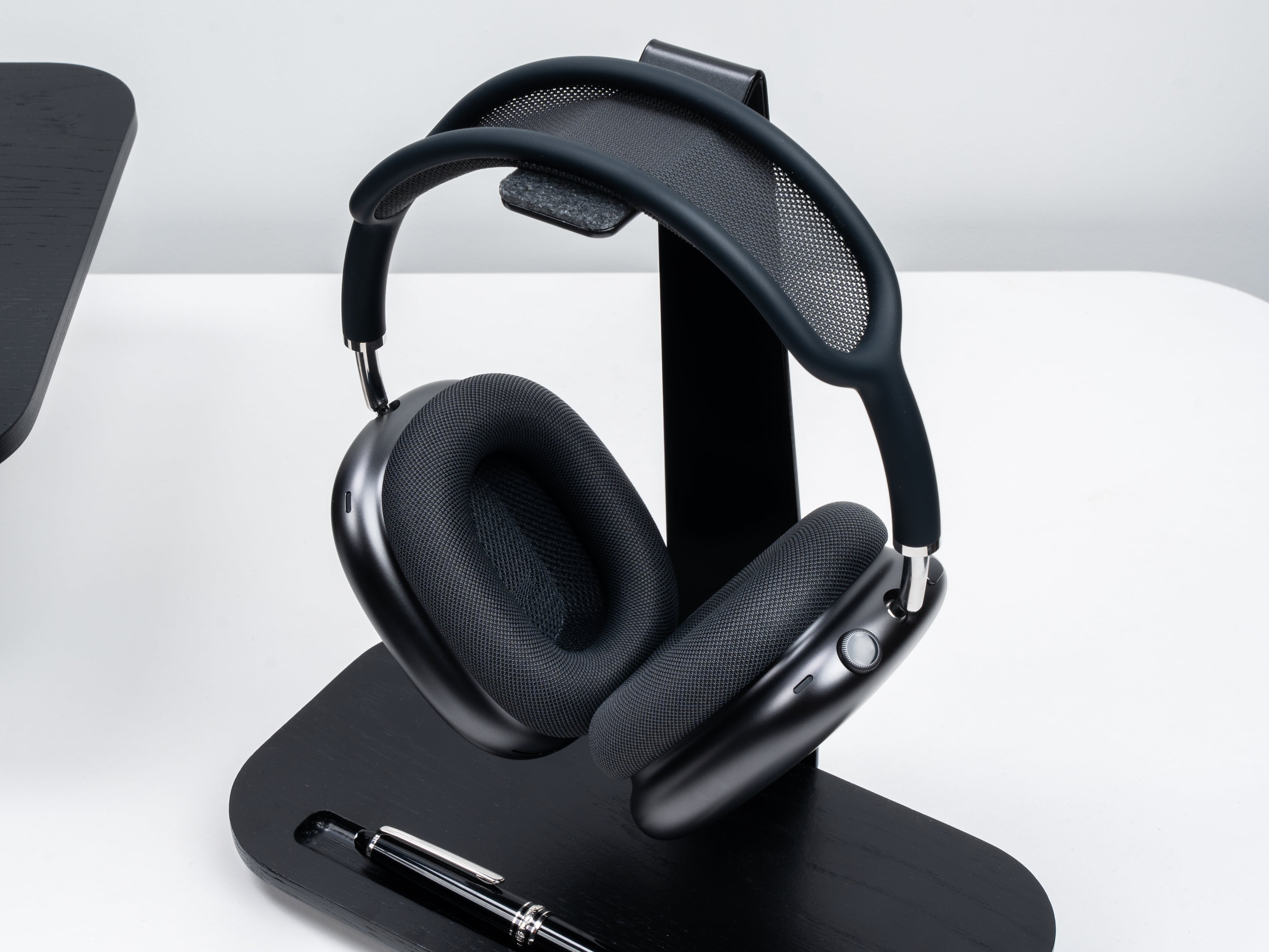 Premium Wooden Headphone Stand - Durable & Stylish Holder for Headphones - Perfect for Home, Office, or Gaming Setup