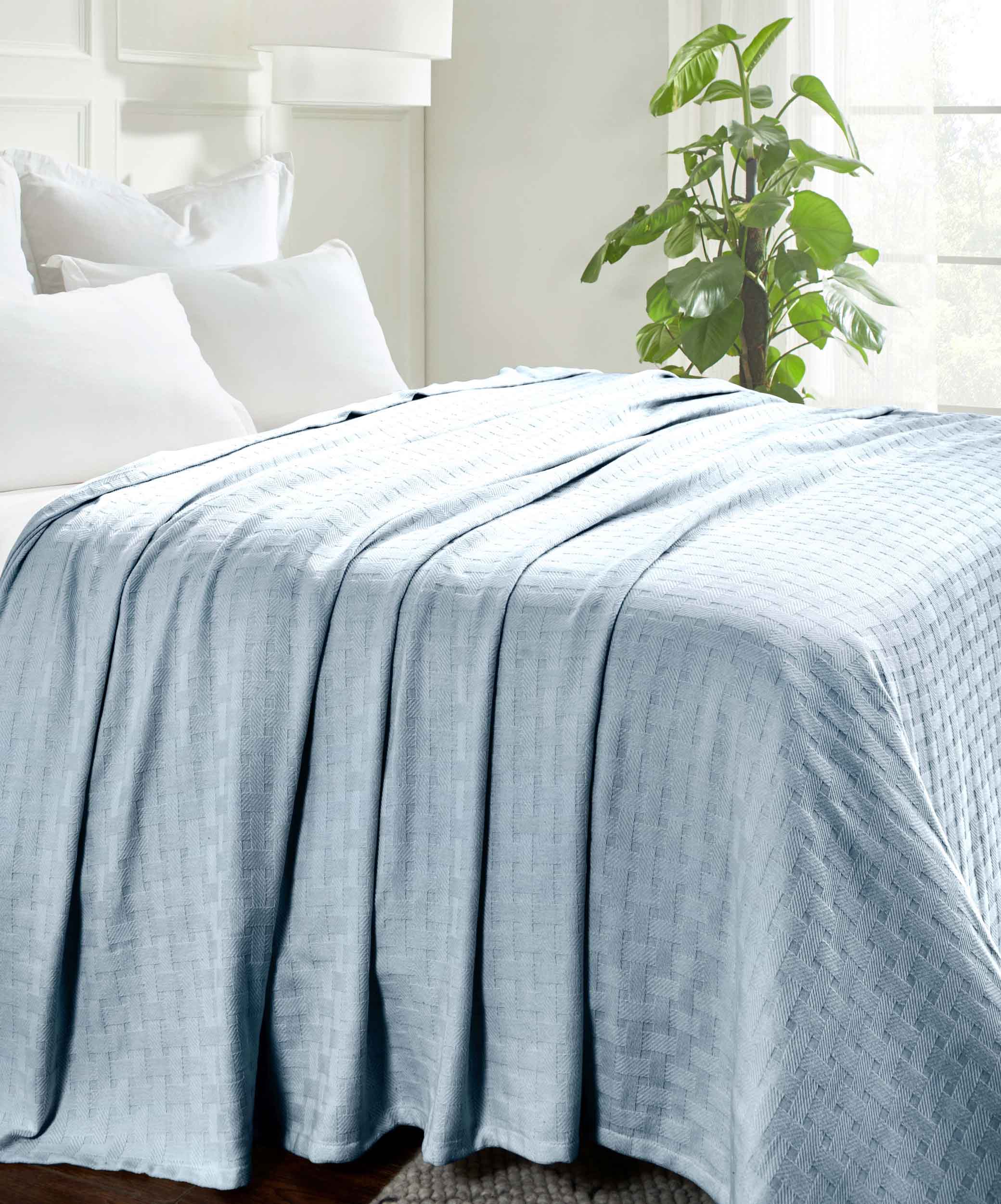 Soft Basketweave All-Season Cotton Bed Blanket & Sofa Throw - Lightweight Breathable Blanket for Bedroom, Living Room, Travel and Outdoor Use