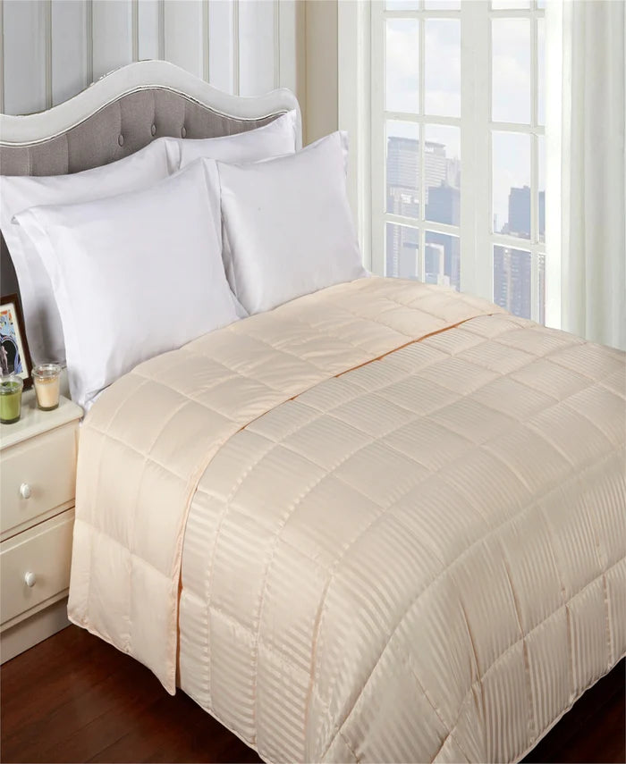 Classic All Season Reversible Blanket - Soft & Cozy for Bed, Sofa, Travel - Perfect for Winter & Summer Use