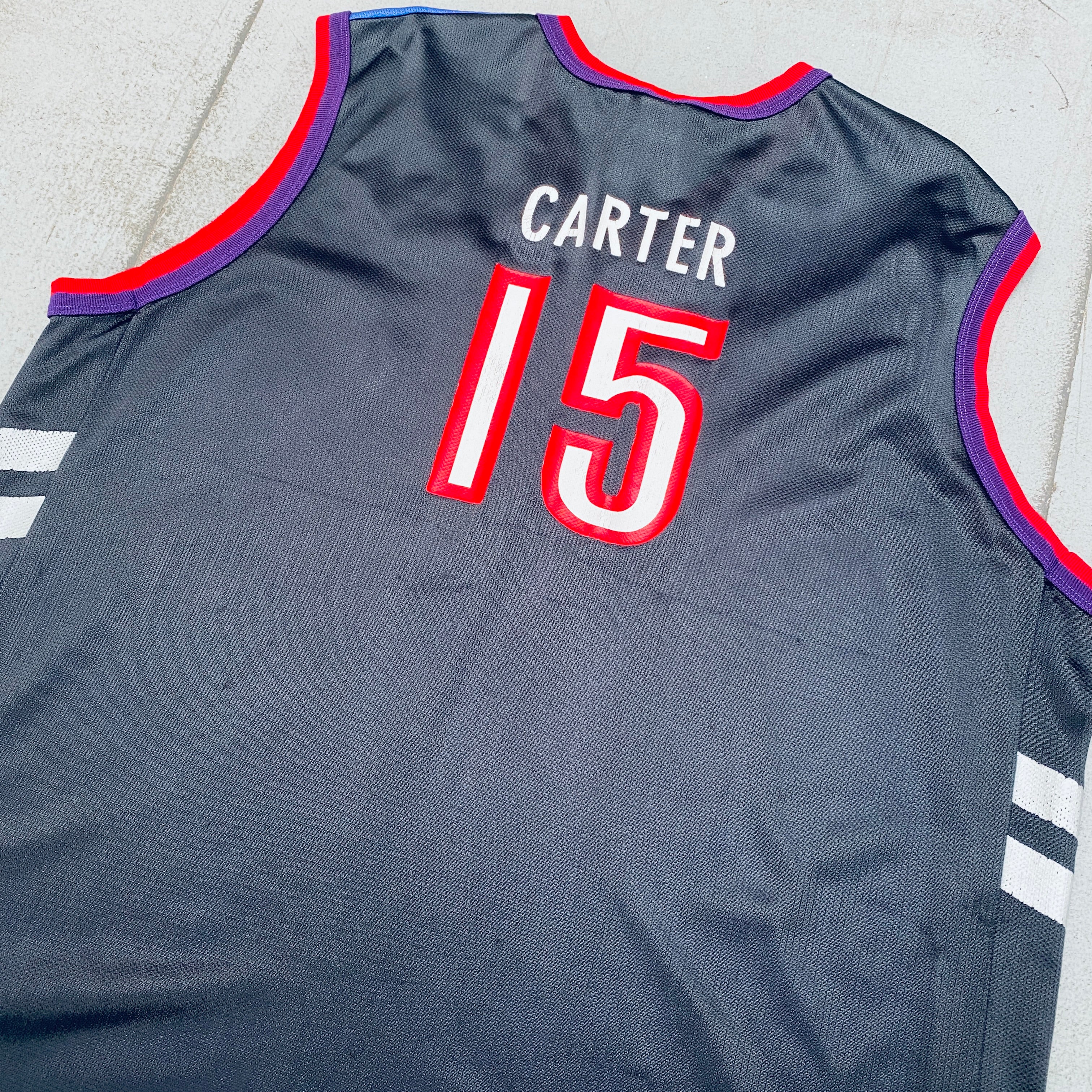 Vince Carter Toronto Raptors 1999-2000 Purple Champion Jersey XL - NBA Slam Dunk Contest Replica Jersey for Basketball Fans & Collectors - Perfect for Game Day, Cosplay, and Sports Memorabilia Display