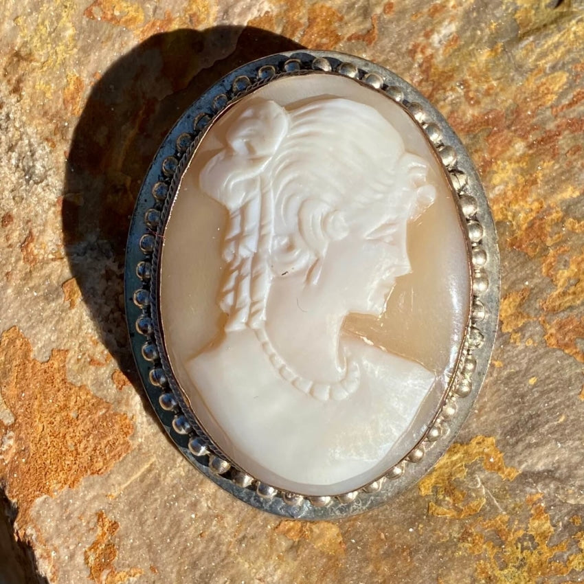 Vintage Carved Shell Cameo Pendant Pin - Antique Jewelry for Women - Perfect for Weddings, Parties & Vintage Fashion