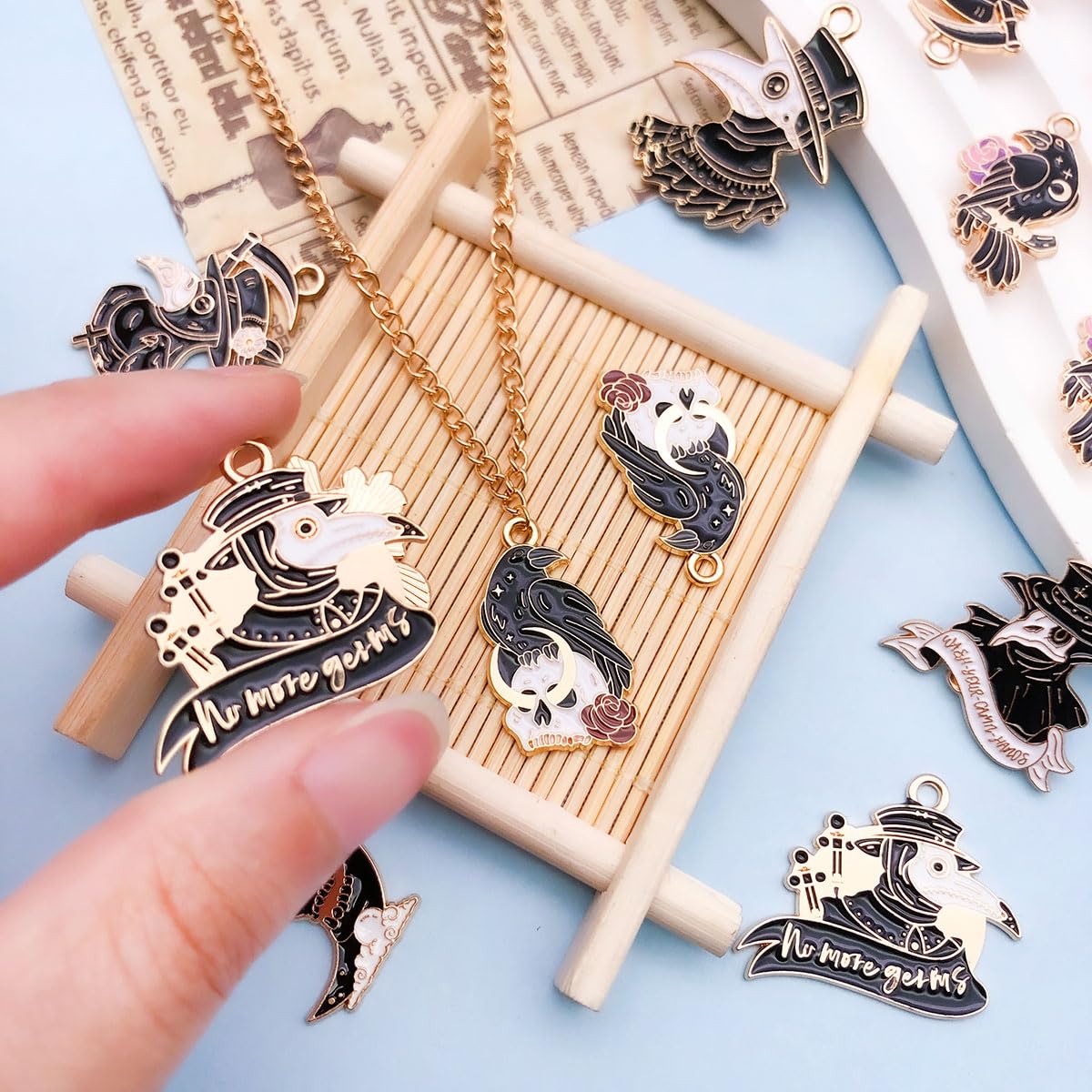 WOCRAFT 16pcs Halloween Black Raven Bird Charms - Jewelry Making Supplies, Dangle Charms for DIY Crafts, Party Decorations - Perfect for Necklaces, Bracelets, Halloween Costume Accessories & Gothic Home Decor (SN363)