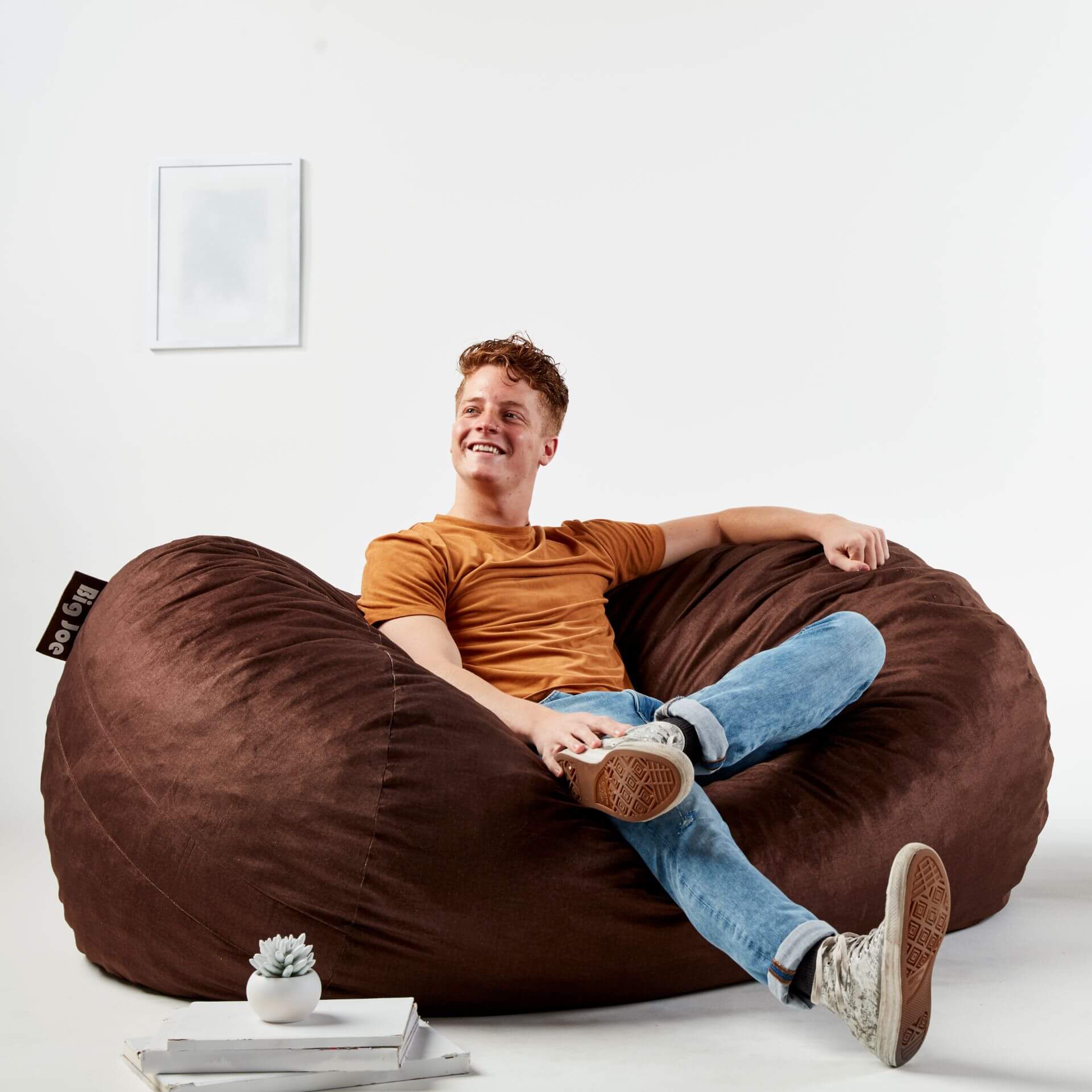 Fuf Media Lounger with Removable Cover - Comfortable Chaise Lounge Chair for Living Room, Bedroom, or Home Theater Relaxation
