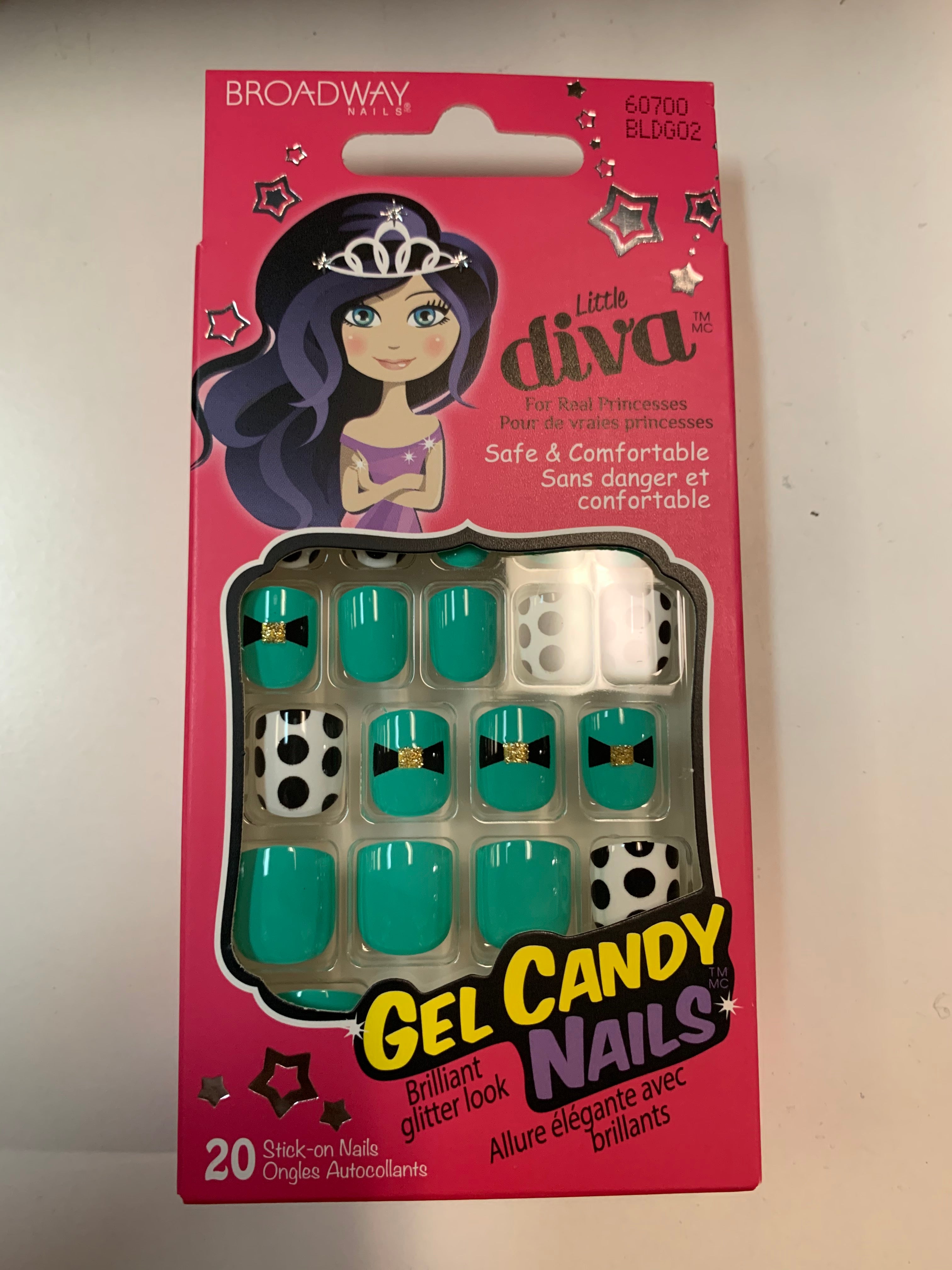 Broadway Little Diva Press On Nails - Glamorous Fake Nails for Women, Easy to Apply & Reusable - Perfect for Parties, Weddings, and Special Occasions