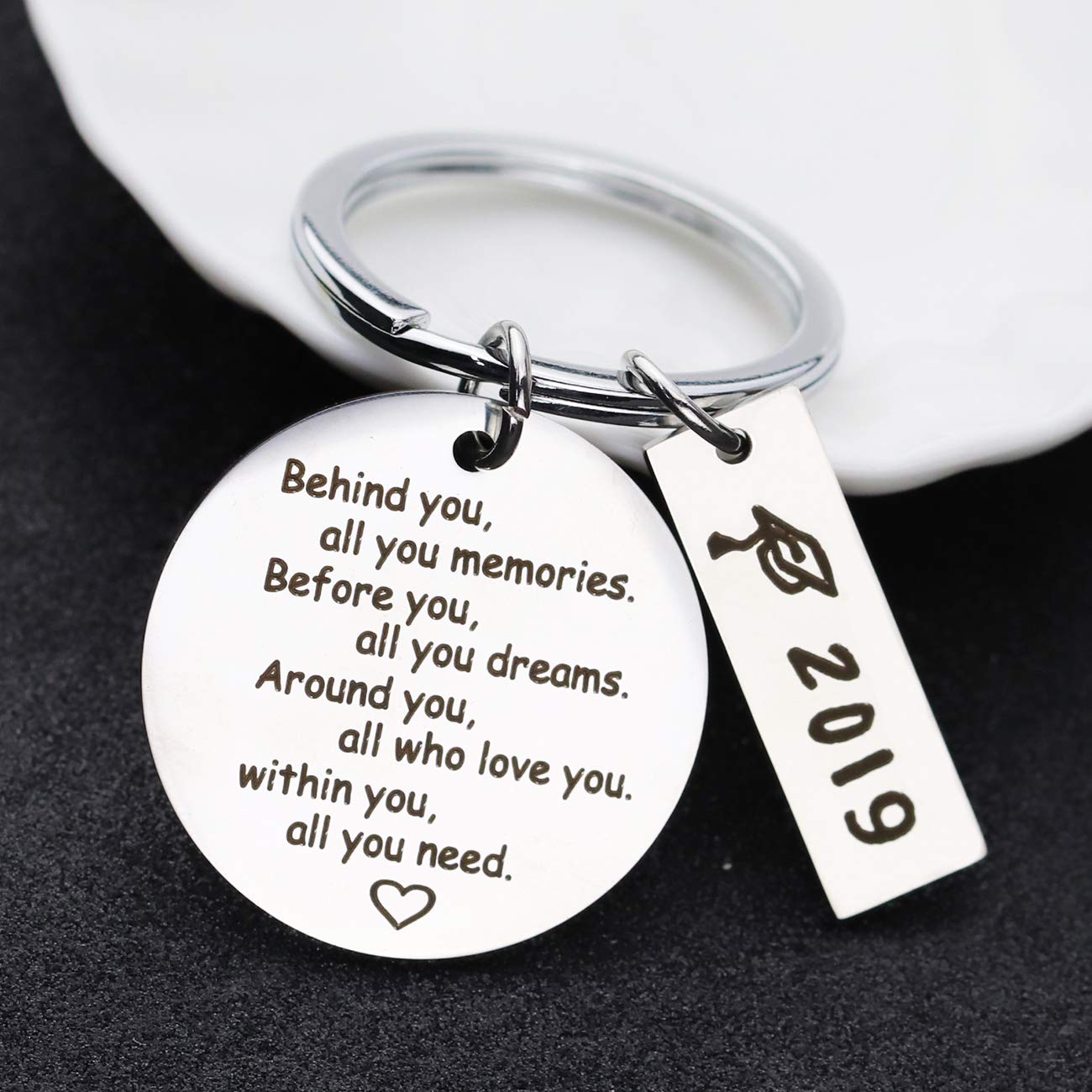 Gleamart Inspirational Graduation Keychain Gift for Women & Men - Perfect Graduation Gift for Her, Him, Friends & Family - Ideal for Graduation Parties, Commencement Ceremonies & Celebrations