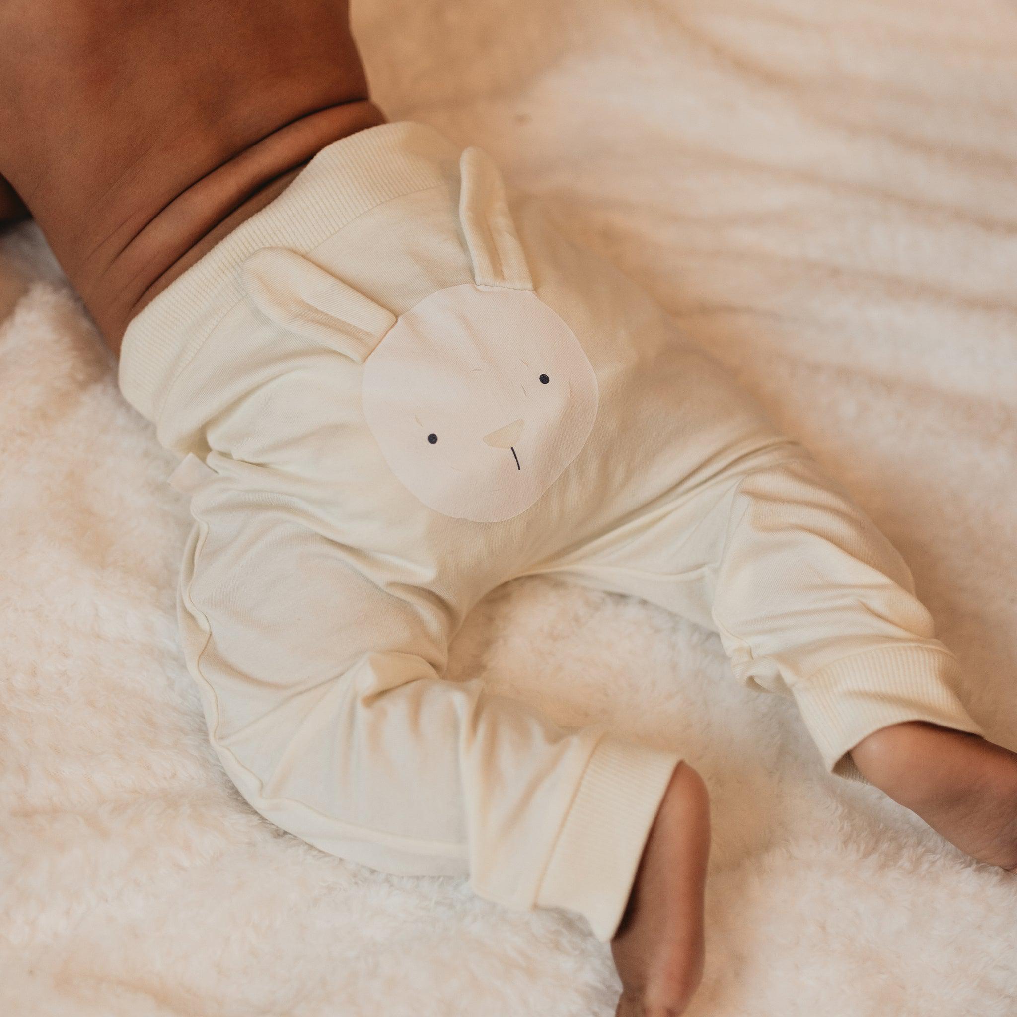 Organic Long Sleeve Bunny Pajama Set for Baby Girls - Soft Cotton Sleepwear with Sugar Cookie Print - Perfect for Nursery, Bedtime & Photoshoots