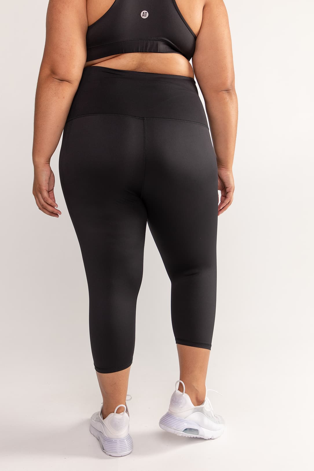 Essential High Waist 7/8 Yoga Leggings for Women - Black | Workout, Running & Gym Activewear