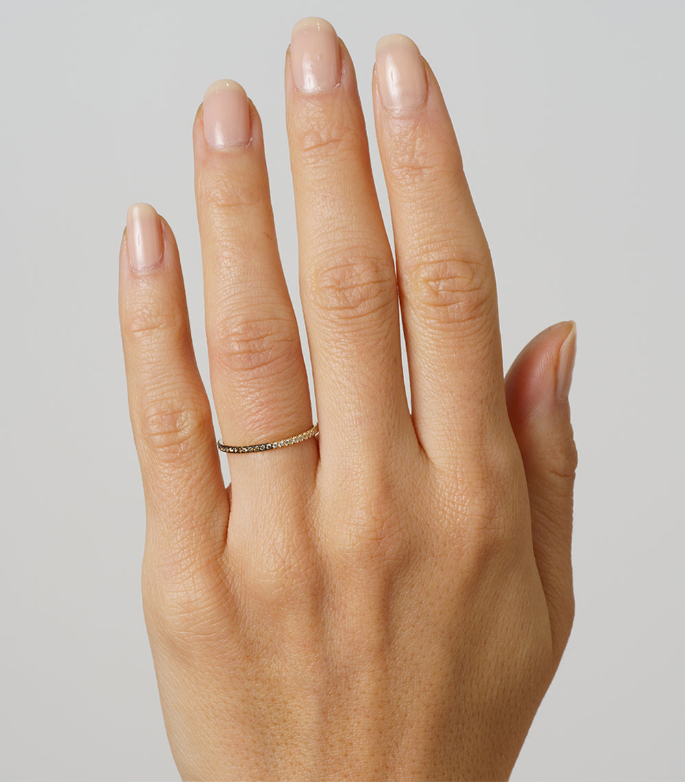 Elegant Light & Dark Diamond Eternity Band Ring for Women - Perfect for Weddings, Anniversaries & Special Occasions