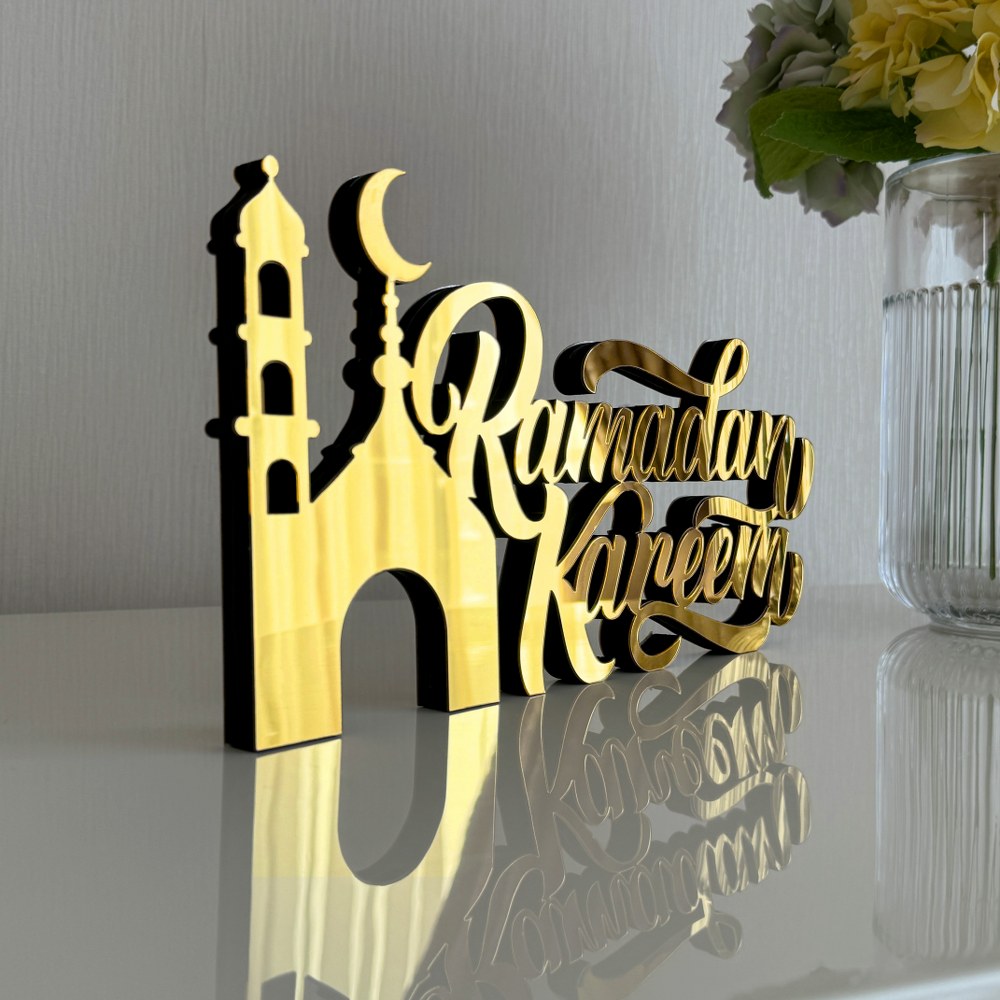 Ramadan Kareem Tabletop Decor with Minaret - Islamic Home Decoration for Ramadan & Eid - Perfect for Iftar Table, Living Room, and Gift Giving