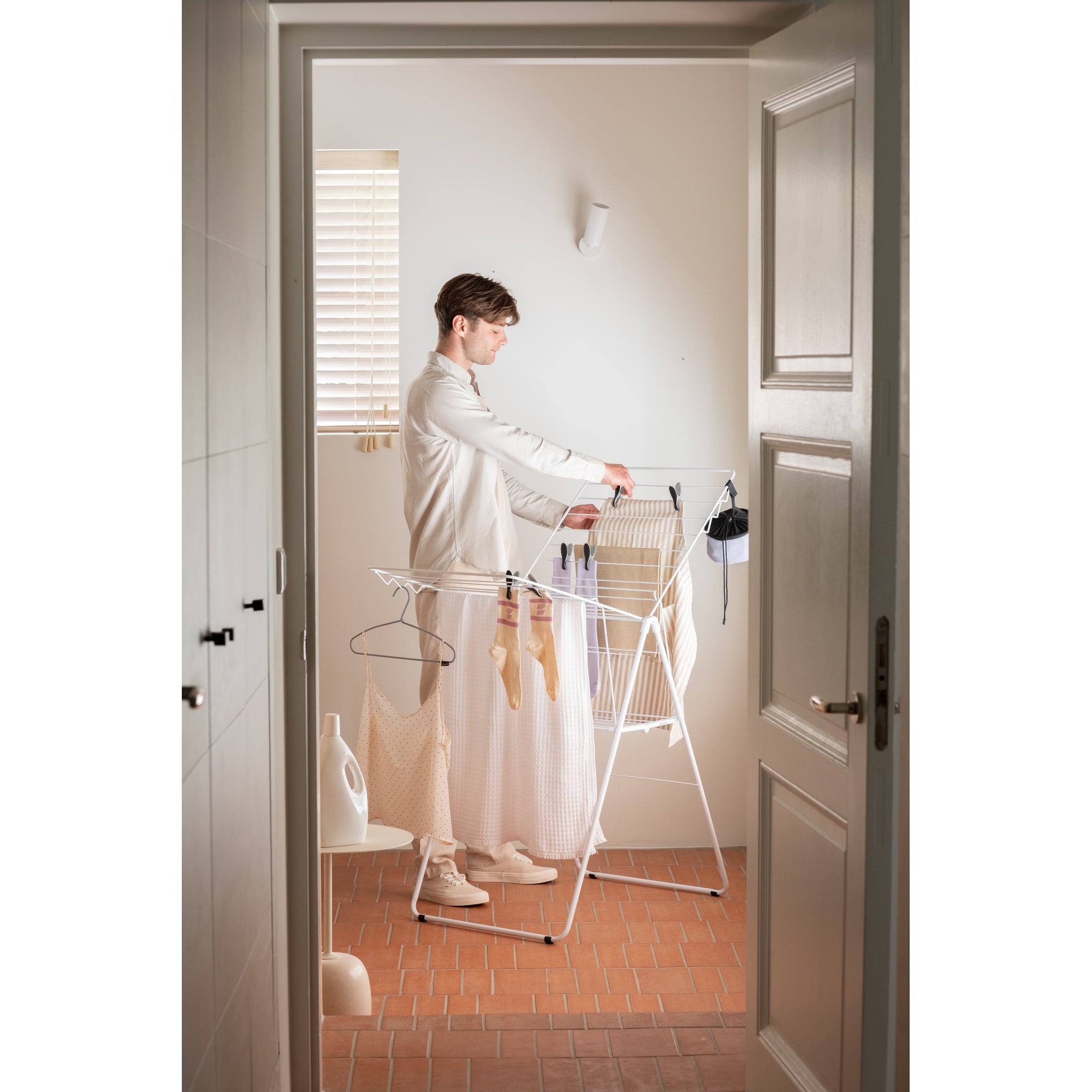 20 Meters White Wall Mounted Clothes Drying Rack - Space Saving Laundry Solution for Apartments, Balconies & Small Homes