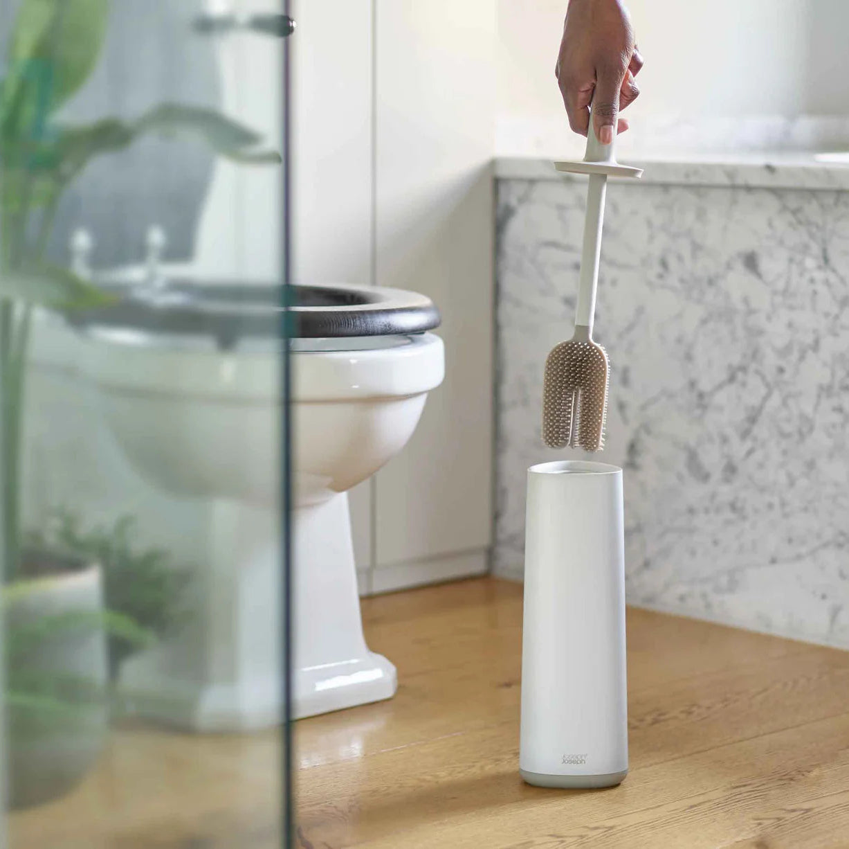 Flex™ 360 Matt Ecru Toilet Brush - Modern Bathroom Cleaning Tool for Easy Stain Removal - Perfect for Home, Office & RV Use