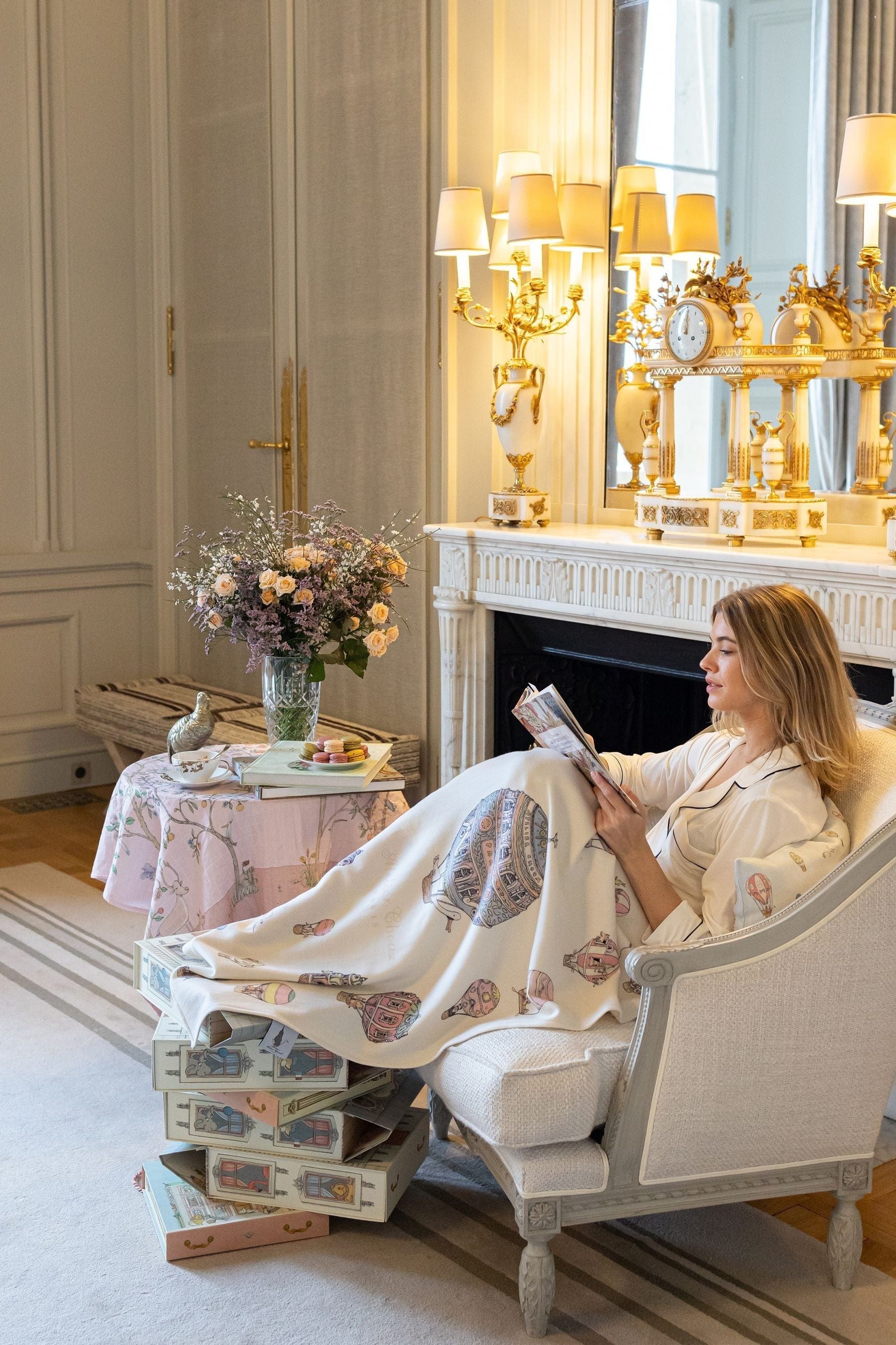 Luxury Atelier Choux Ivory Cashmere Baby Blanket - 100cm Soft Hot Air Balloon Design | Perfect for Nursery, Christening Gifts & Newborn Photography