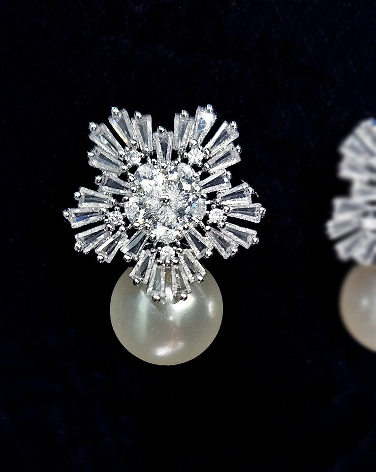 Art Deco Crystal Star Stud Bridal Earrings with Pearl Accent - Steph Earring by Kezani | Perfect for Weddings, Prom & Special Occasions