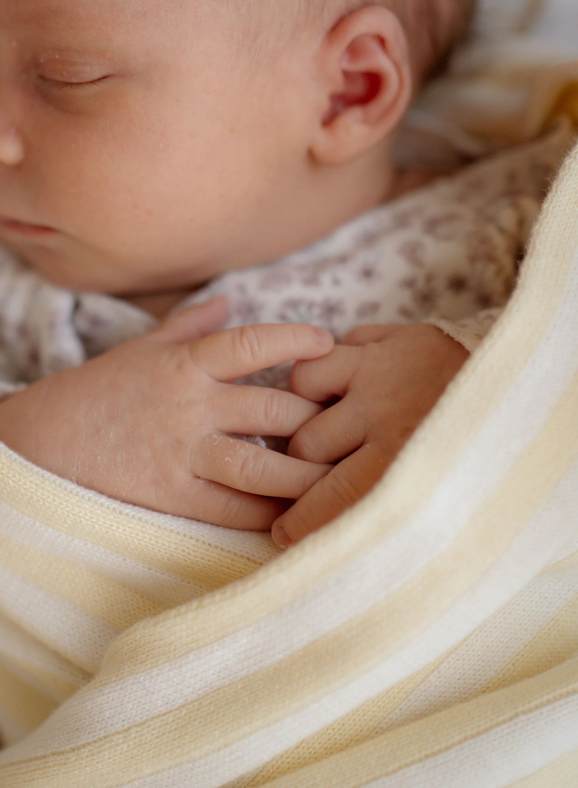 Pop Ya Tot Organic Cotton Baby Blanket - Soft & Hypoallergenic for Newborns & Toddlers - Lemon Carnival Print - Perfect for Nursery, Swaddling & Stroller Use