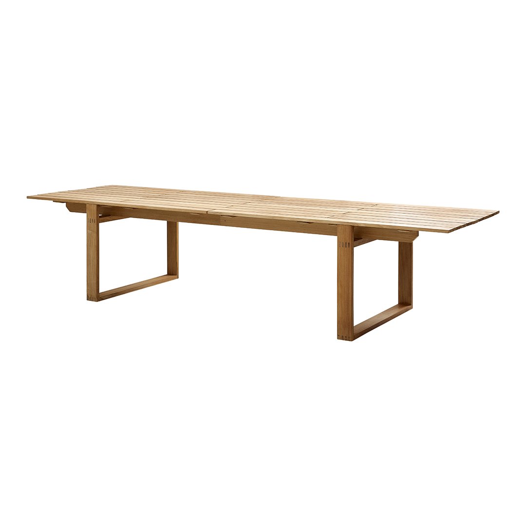 Endless Outdoor Dining Table - Durable Weatherproof Patio Table for Backyard, Garden & Poolside - Perfect for BBQs, Parties & Al Fresco Dining