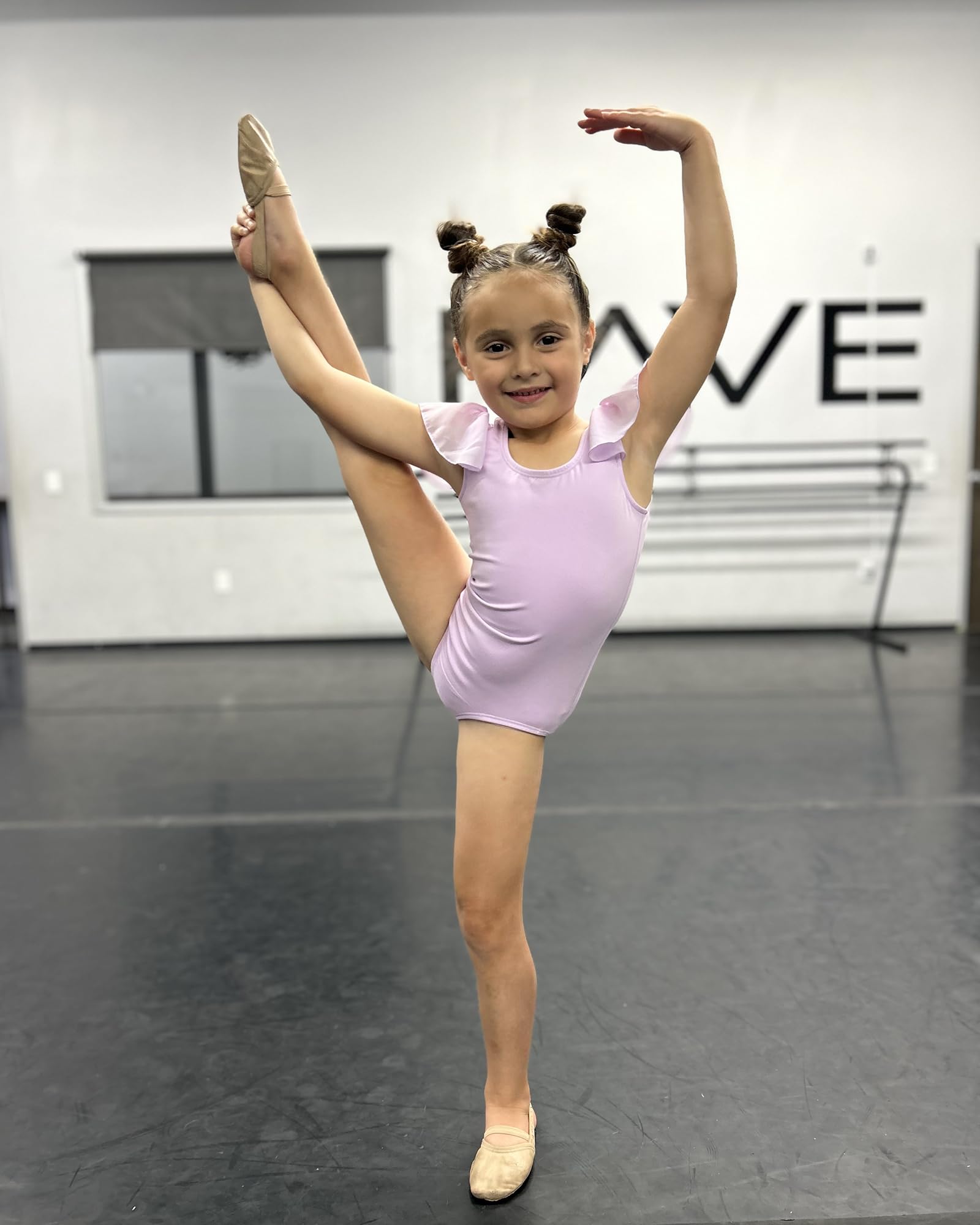 Stelle Girls Ballet Leotard Black Dance Leotard with Ruffle Short Sleeve - Gymnastics Outfit for Toddler, Little Kid & Big Kid - Perfect for Ballet Class, Dance Recital & Gymnastics Practice