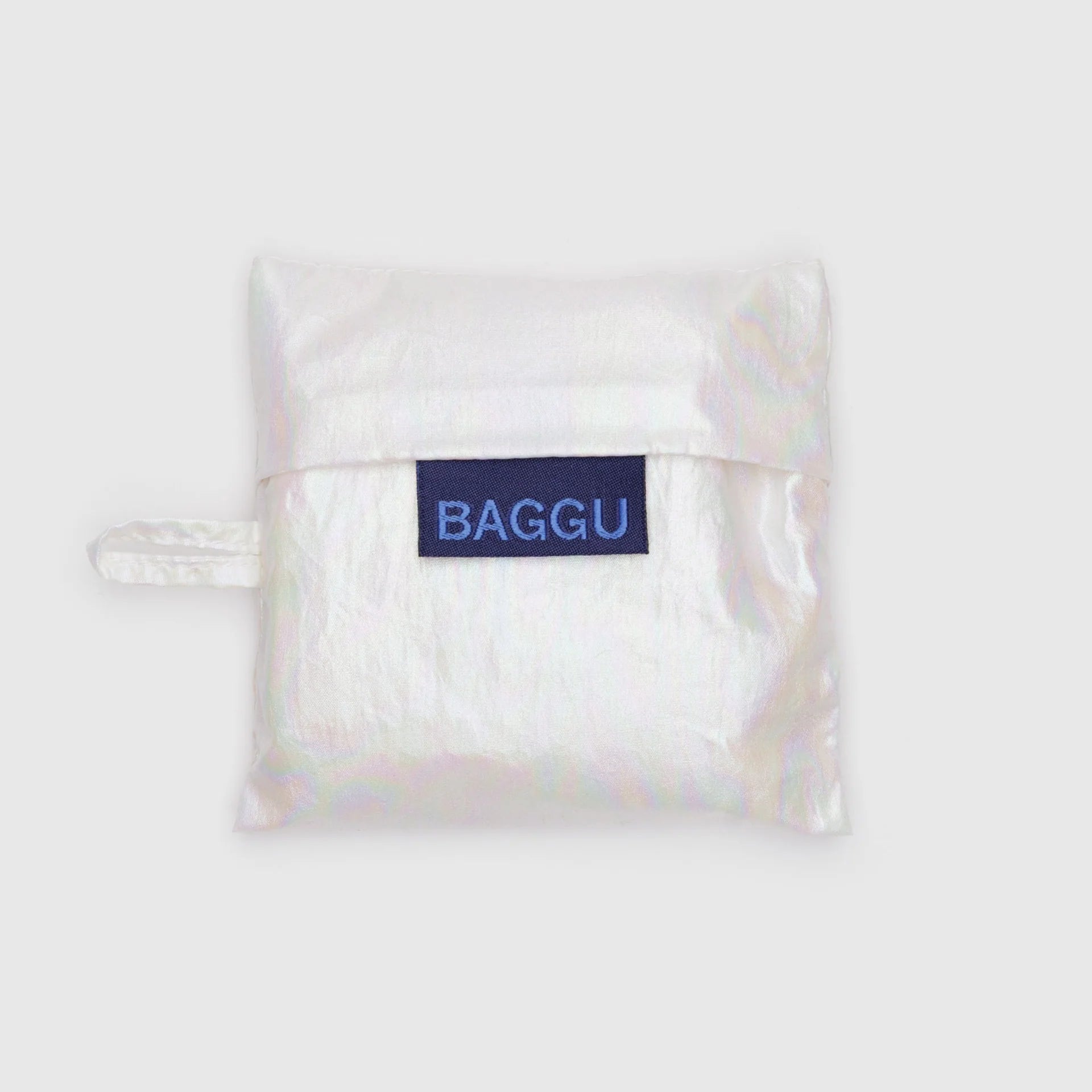 Stylish Metallic Baby Baggu - Trendy Diaper Bag for Moms & Dads - Perfect for Daycare, Travel & Shopping Trips