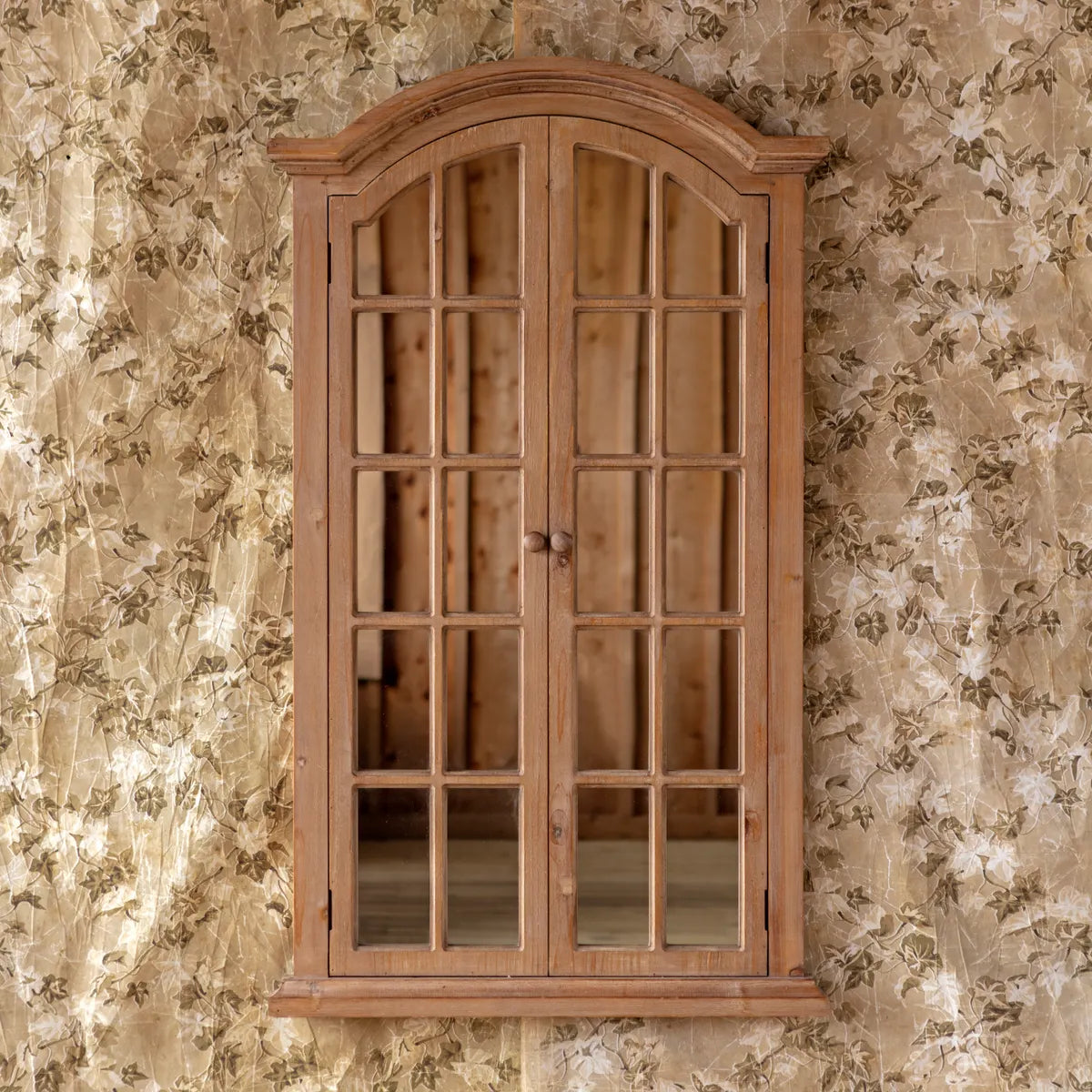 Elegant Manor House Mirror - Vintage Wall Mirror for Living Room, Bedroom & Entryway Decor - Antique Style Home Decoration