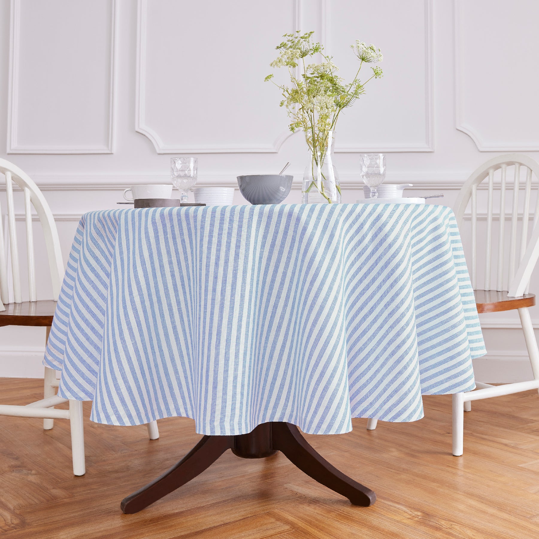 Amalfi Stripe Round Tablecloth - Waterproof & Stain-Resistant 60-Inch Dining Table Cover for Indoor/Outdoor Use - Perfect for Parties, Picnics, and Family Gatherings