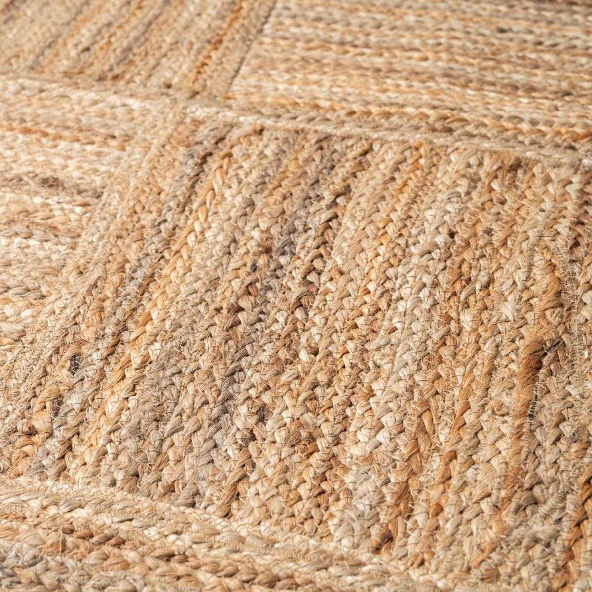 Premium Iluka Floor Rug - Extra Large Soft Non-Slip Area Rug for Living Room, Bedroom, Nursery - Perfect for Home Decor & Cozy Spaces
