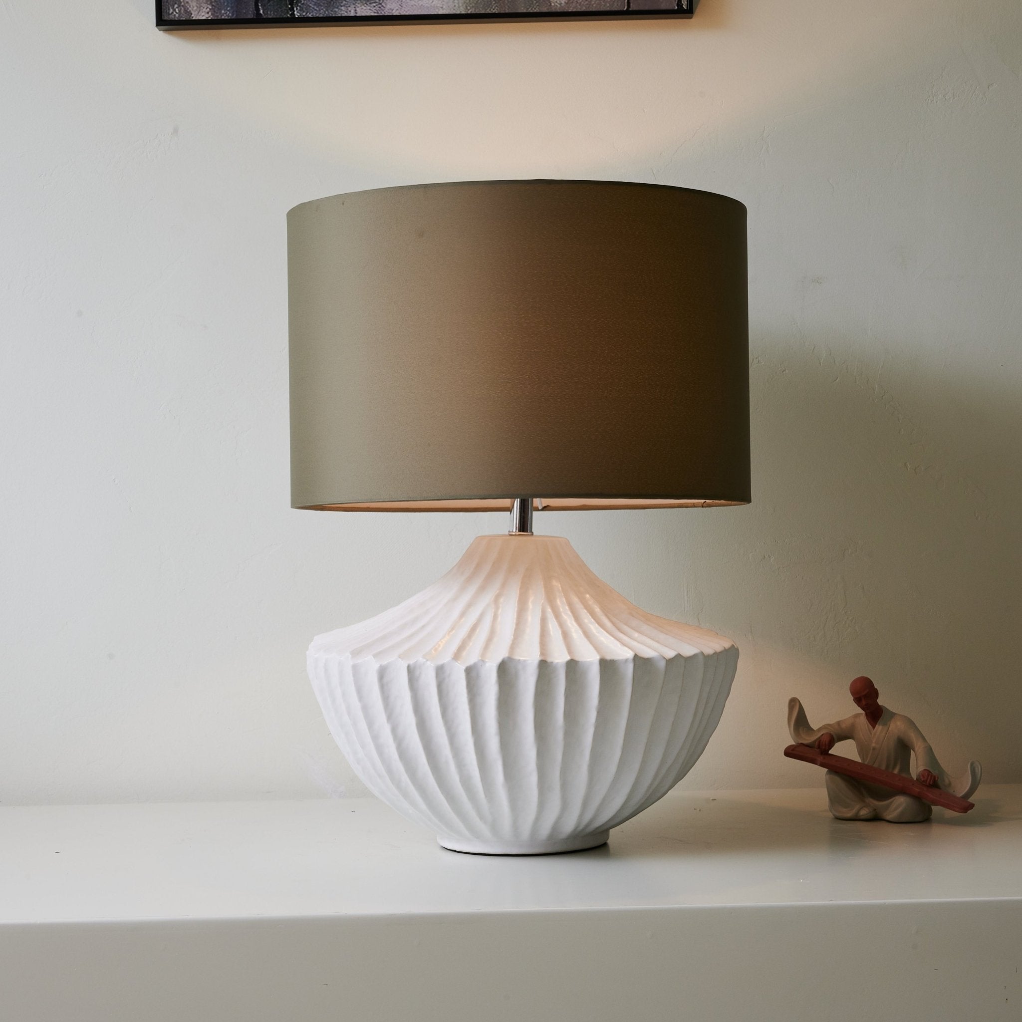 Terra Shell Table Lamp - Modern Decorative Lighting for Bedroom, Living Room & Office - Stylish Home Decor Accent Light