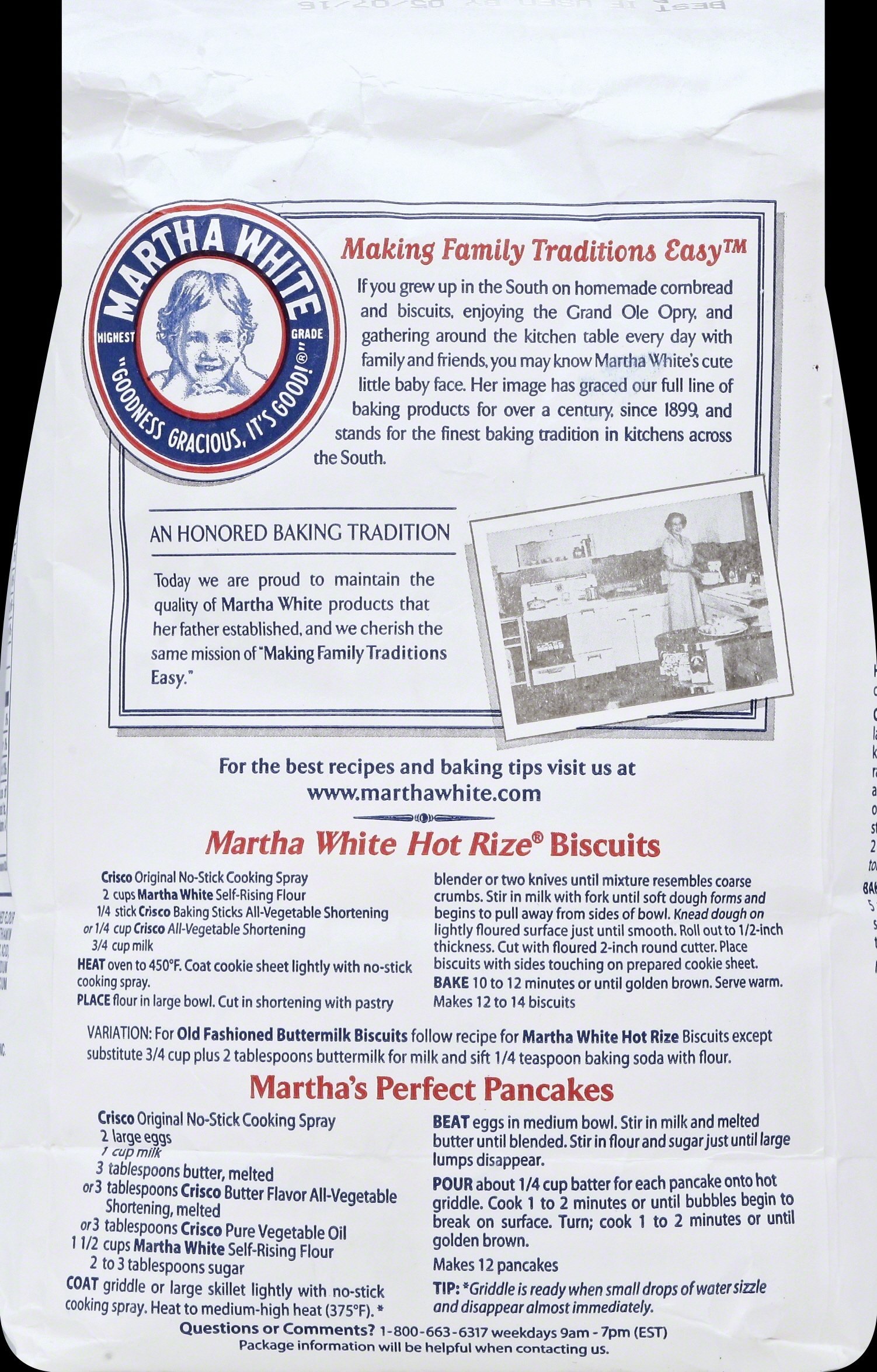 Martha White Self-Rising Flour - 5 Pound Bag (Pack of 8) | Premium Baking Flour for Biscuits, Pancakes & Southern Recipes | Perfect for Home Bakers & Professional Kitchens