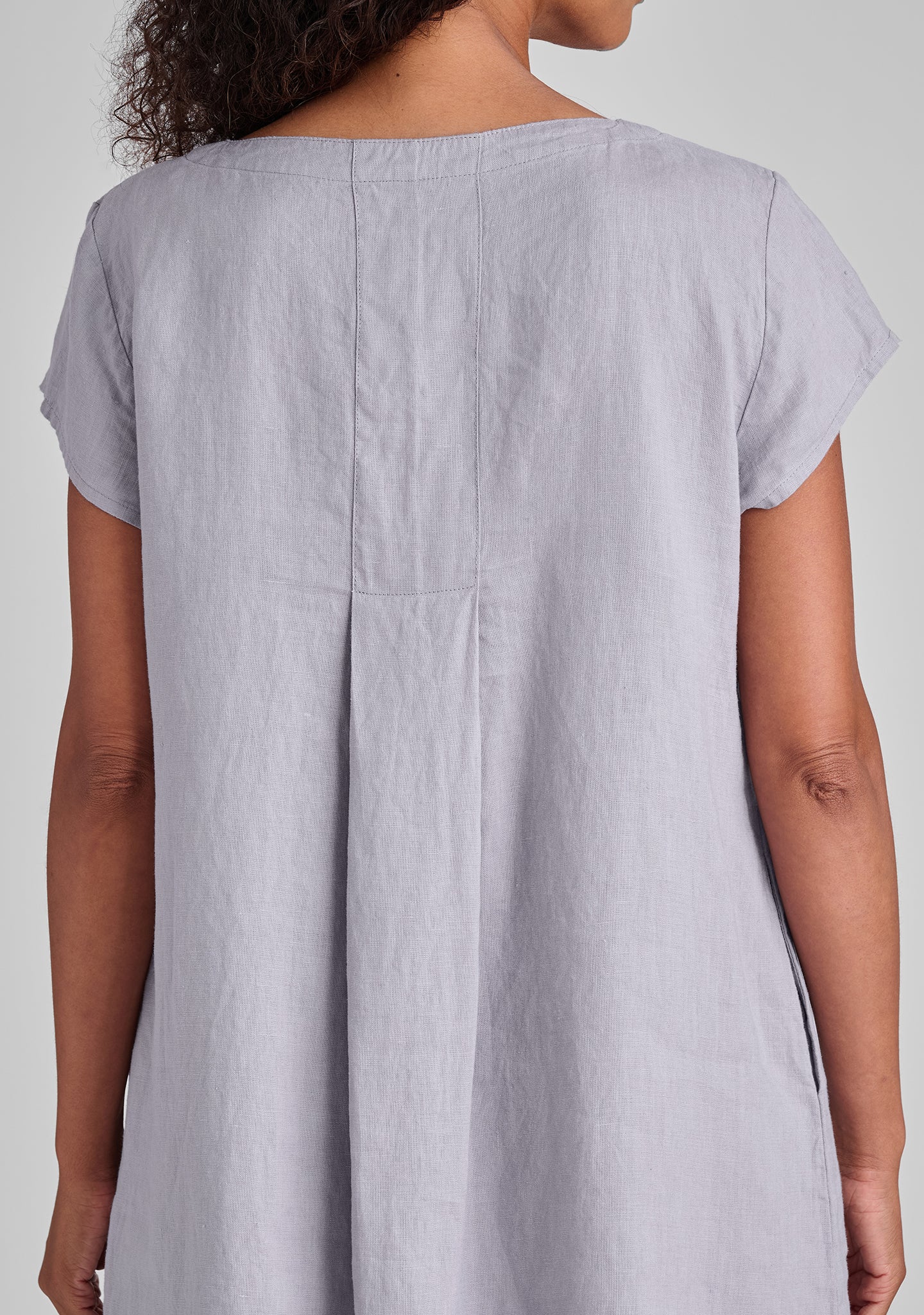 Tuck Back Linen Shift Dress - Women's Casual Summer Dress for Beach, Office & Everyday Wear
