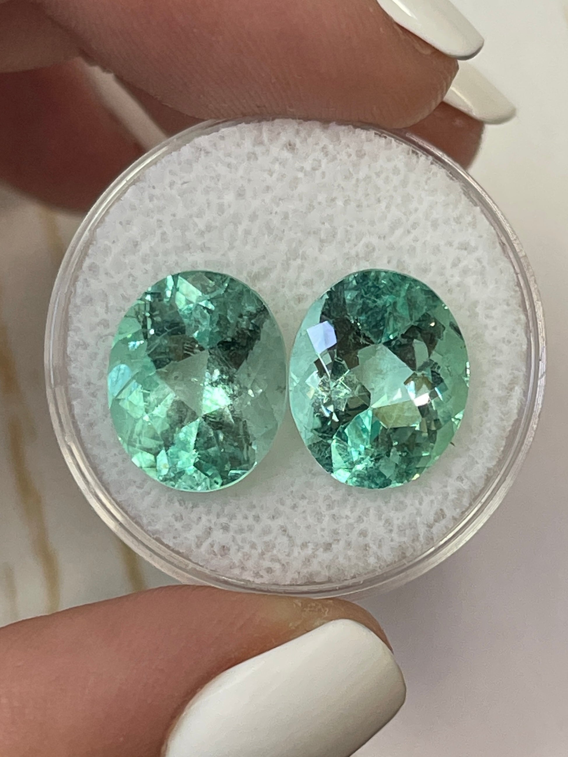 Premium 10.23tcw 13x10mm Matching Pair Colombian Emerald Loose Gemstones - Oval Cut Natural Green Emeralds for Jewelry Making, Engagement Rings & Luxury Gifts