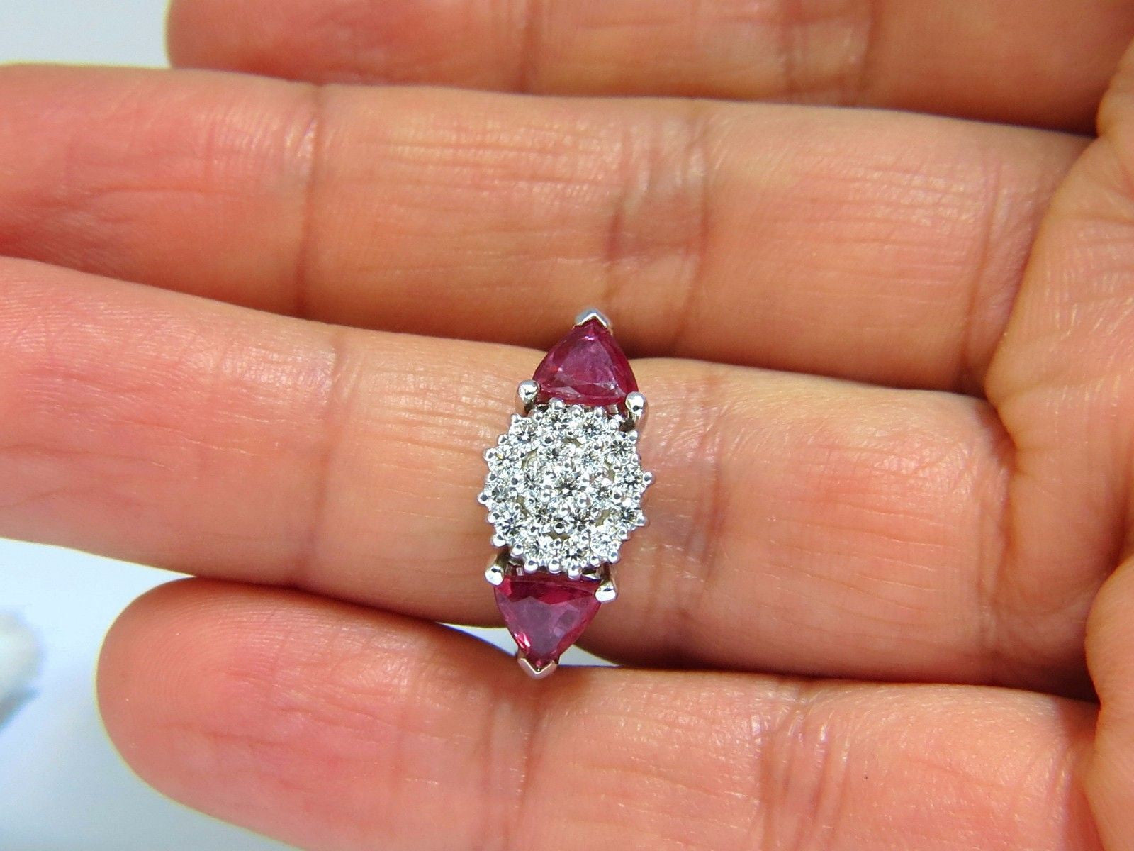 2.00 Carat Natural Pink Sapphire & Diamond Ring in 14K Gold - Elegant Circular Cluster Design for Engagement, Wedding & Special Occasions