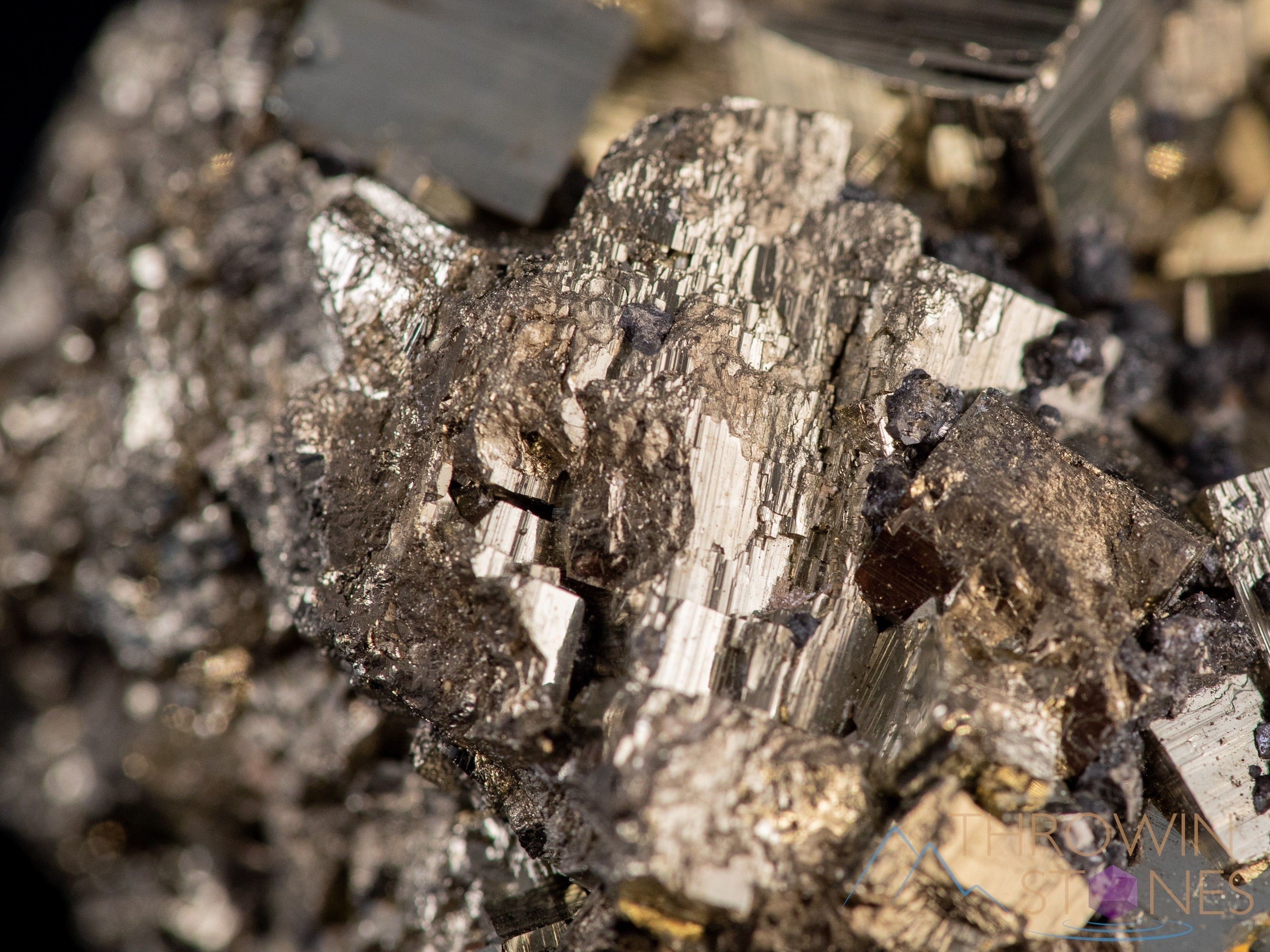 PYRITE Raw Crystal Cluster – Natural Healing Stone for Home Decor, Housewarming Gift & Spiritual Energy – Perfect for Meditation, Office Desk & Feng Shui
