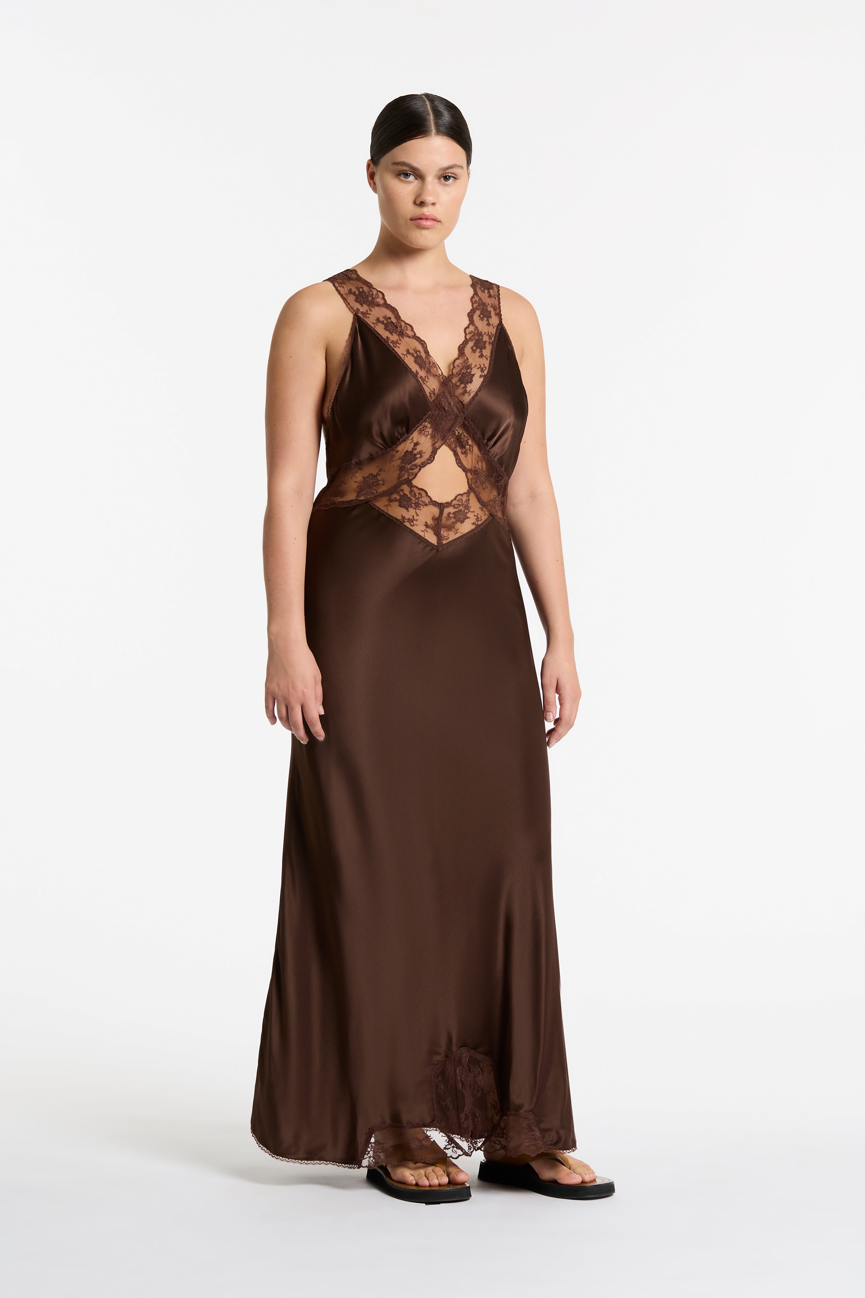 Elegant Aries Cut Out Gown - Sexy Backless Evening Dress for Women | Perfect for Prom, Party & Special Occasions