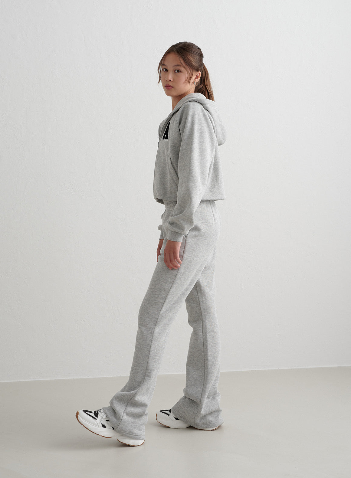 Grey Melange Young Flare Sweatpants for Women - Trendy High Waisted Joggers with Pockets | Perfect for Yoga, Running & Lounge Wear