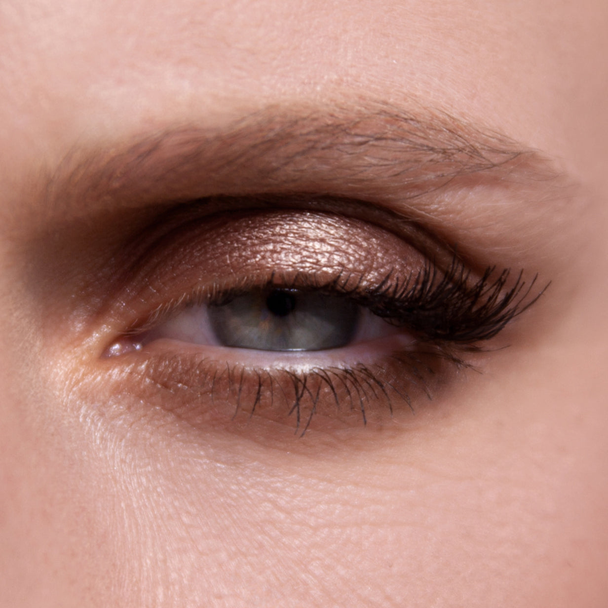 Ash and Ember Eye Soot - Smoky Eyeshadow Palette for Dramatic Makeup Looks | Perfect for Evening Events, Halloween, and Gothic Fashion