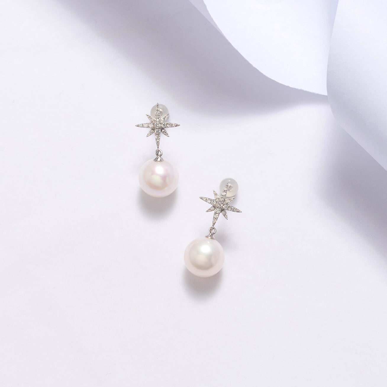 18K Gold Diamond Edison Pearl Earrings for Women - Luxury Bridal Jewelry & Wedding Gift - KE00085 | Elegant for Parties, Anniversaries and Special Occasions