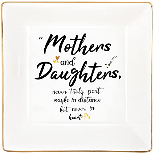 mom and daughters
