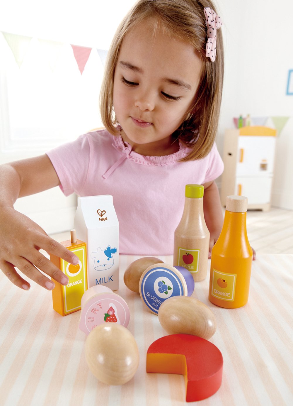 Hape Healthy Basics Wooden Play Kitchen Accessories Set - 24-Piece Pretend Play Food Toys for Kids, Toddlers & Preschoolers - Perfect for Imaginative Cooking, Role Play & Early Learning Activities