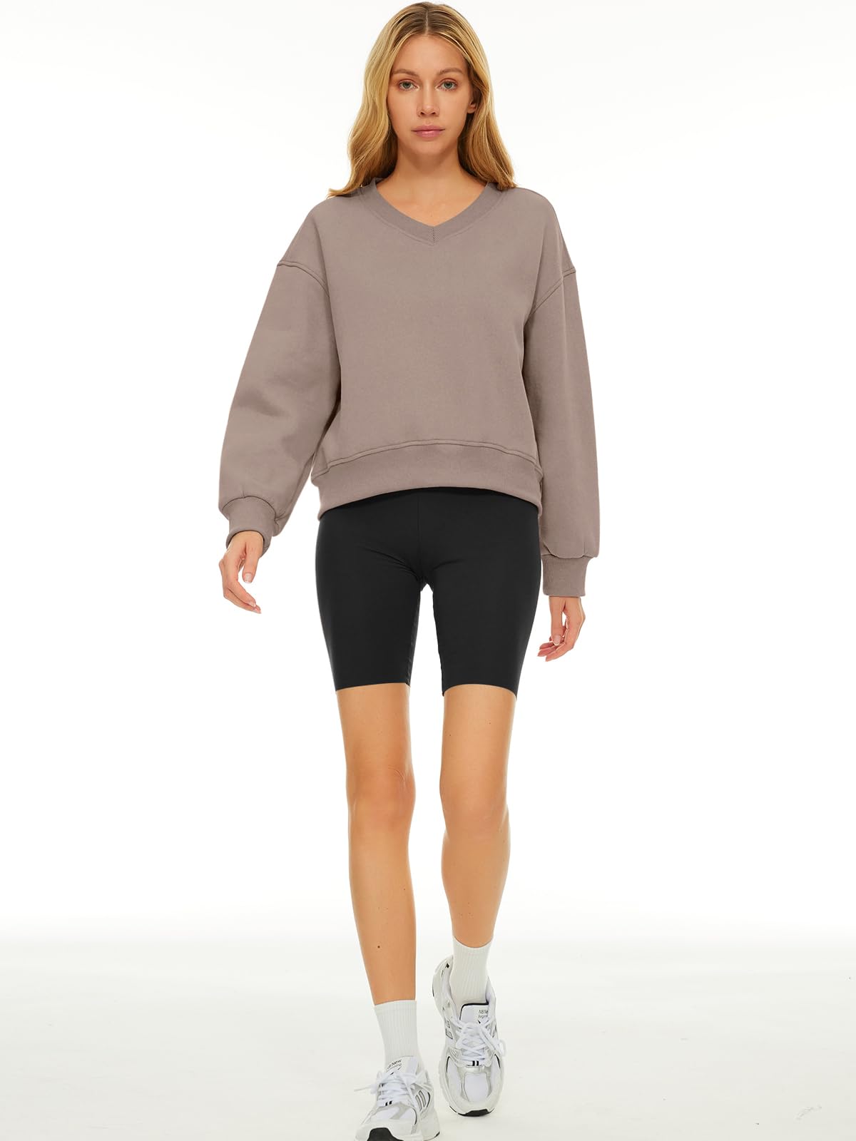 AUTOMET Women's Cropped Fleece Pullover Sweatshirt - Soft Fall Fashion Crop Sweater for Casual Outfits | Perfect for Layering, Coffee Dates & Autumn Adventures (2025)