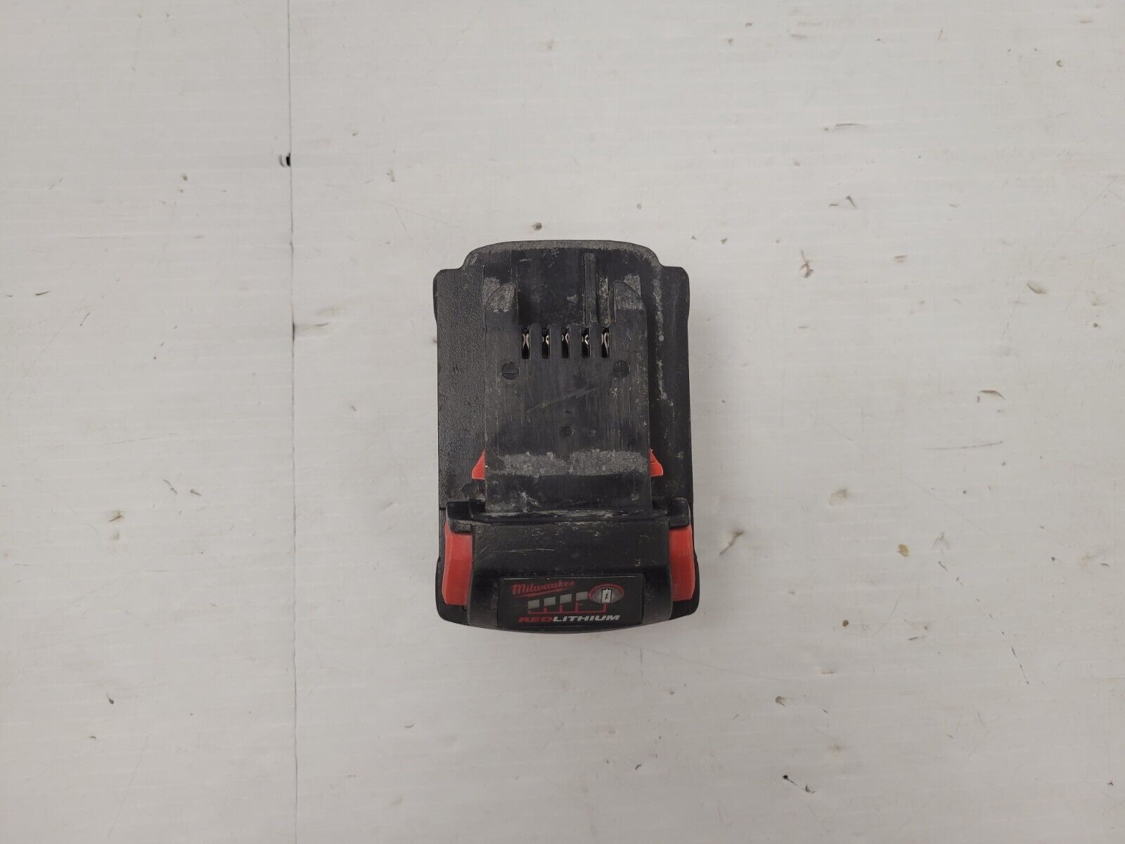 Milwaukee 48-11-1850 M18 18V 5.0Ah Lithium-Ion Battery - Power Tools Replacement Battery for Drills, Saws & Outdoor Equipment - Perfect for Construction, DIY Projects & Professional Use