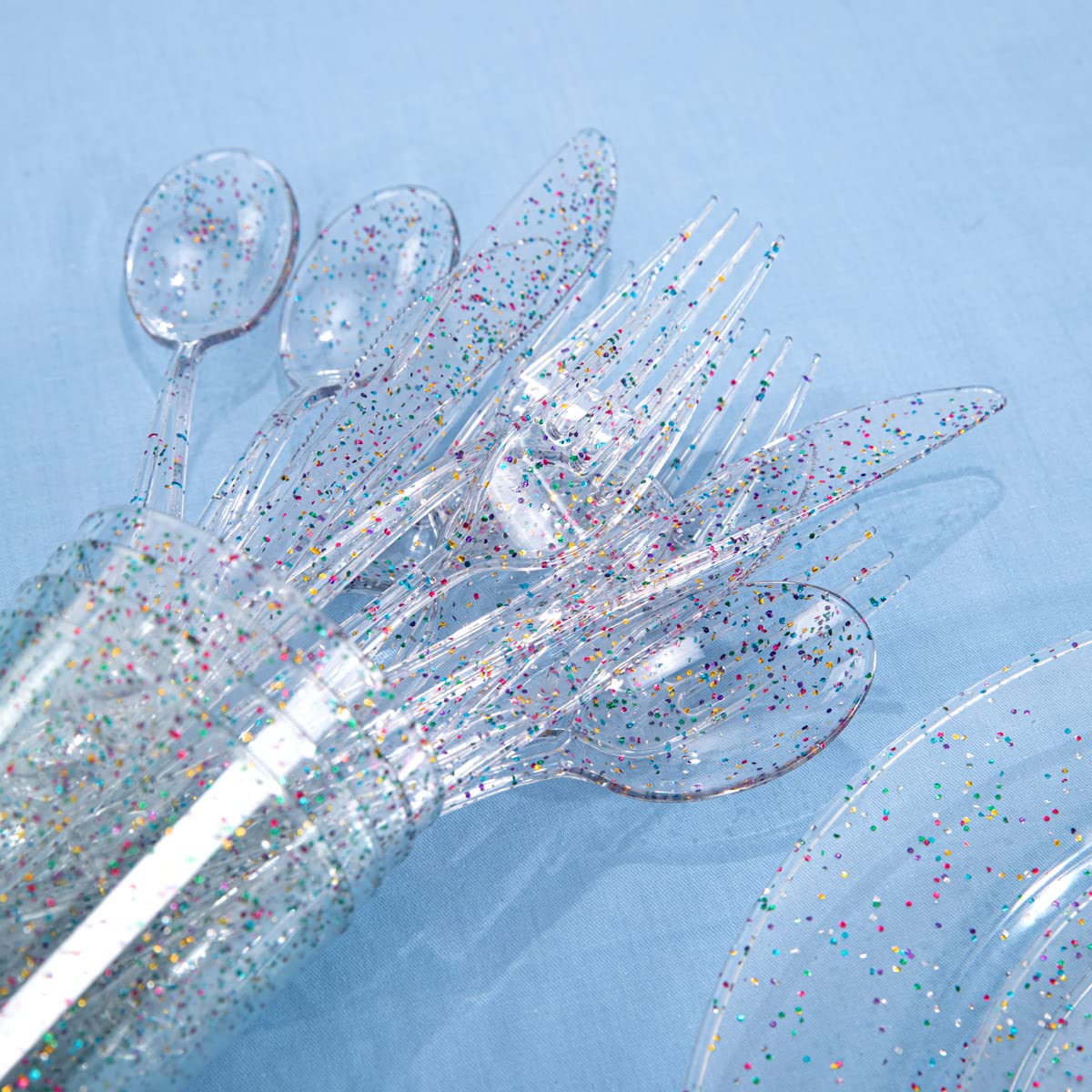 180-Piece Glitter Plastic Party Tableware Set - 30 Dinner Plates, 30 Dessert Plates, 90 Silverware & 30 Cups - Disposable Glitter Tableware for Birthday, Wedding, Baby Shower & Special Events