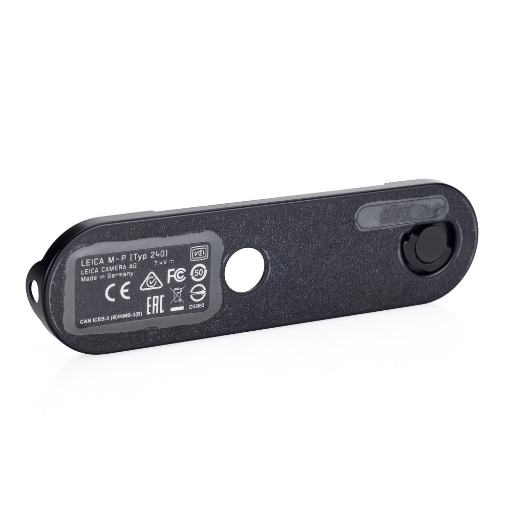 Leica Base Plate for M P (Typ 240) - Black Paint Camera Accessory | Compatible with Leica M Series | Perfect for Travel & Street Photography