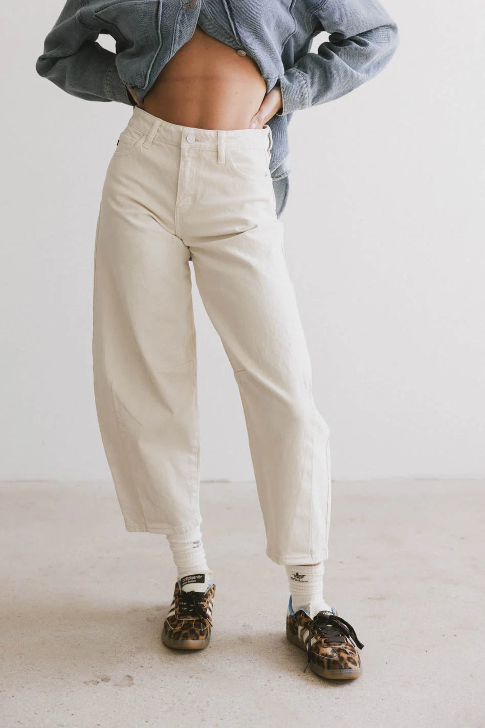 Lex Barrel Jeans in Ivory - High Waist Distressed Denim Pants for Women | Perfect for Casual Outfits, Date Nights & Street Style Looks (Final Sale)